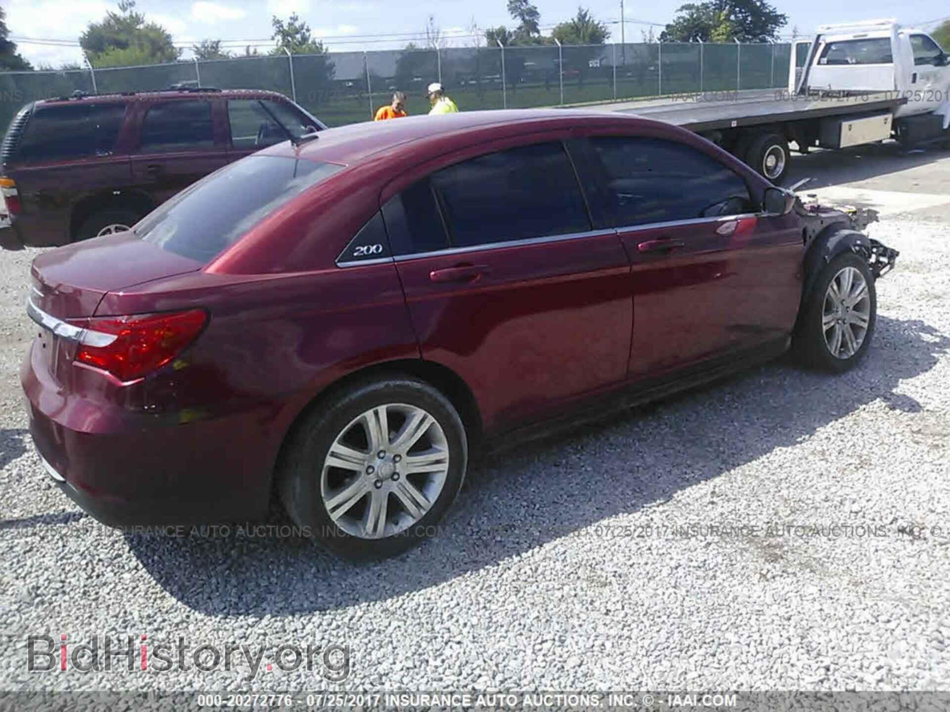 2013 Chrysler 200 - VIN: 1C3CCBBB0DN577705 - Photo 4