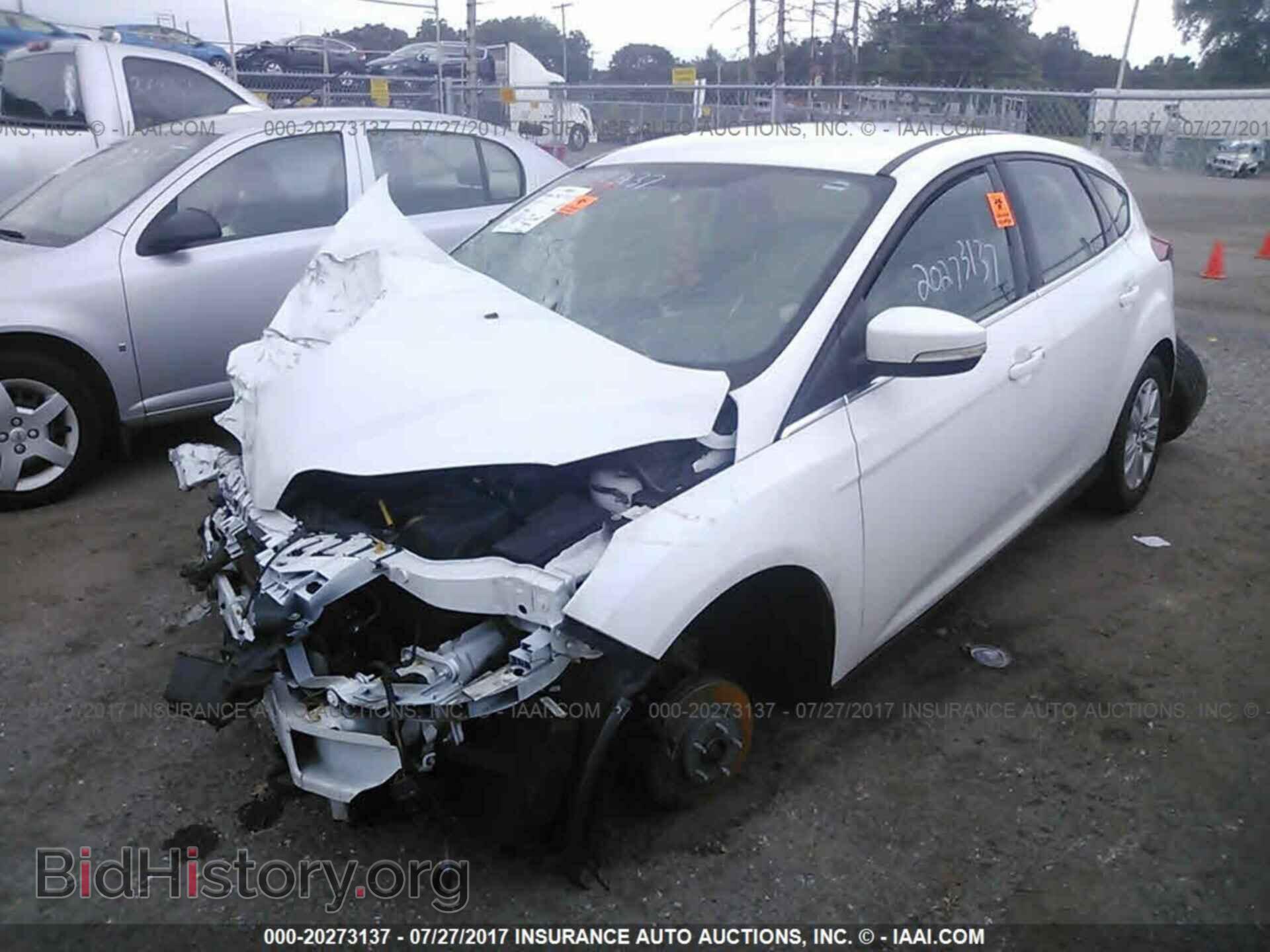 2012 Ford Focus - VIN: 1FAHP3M28CL344423 - Photo 2