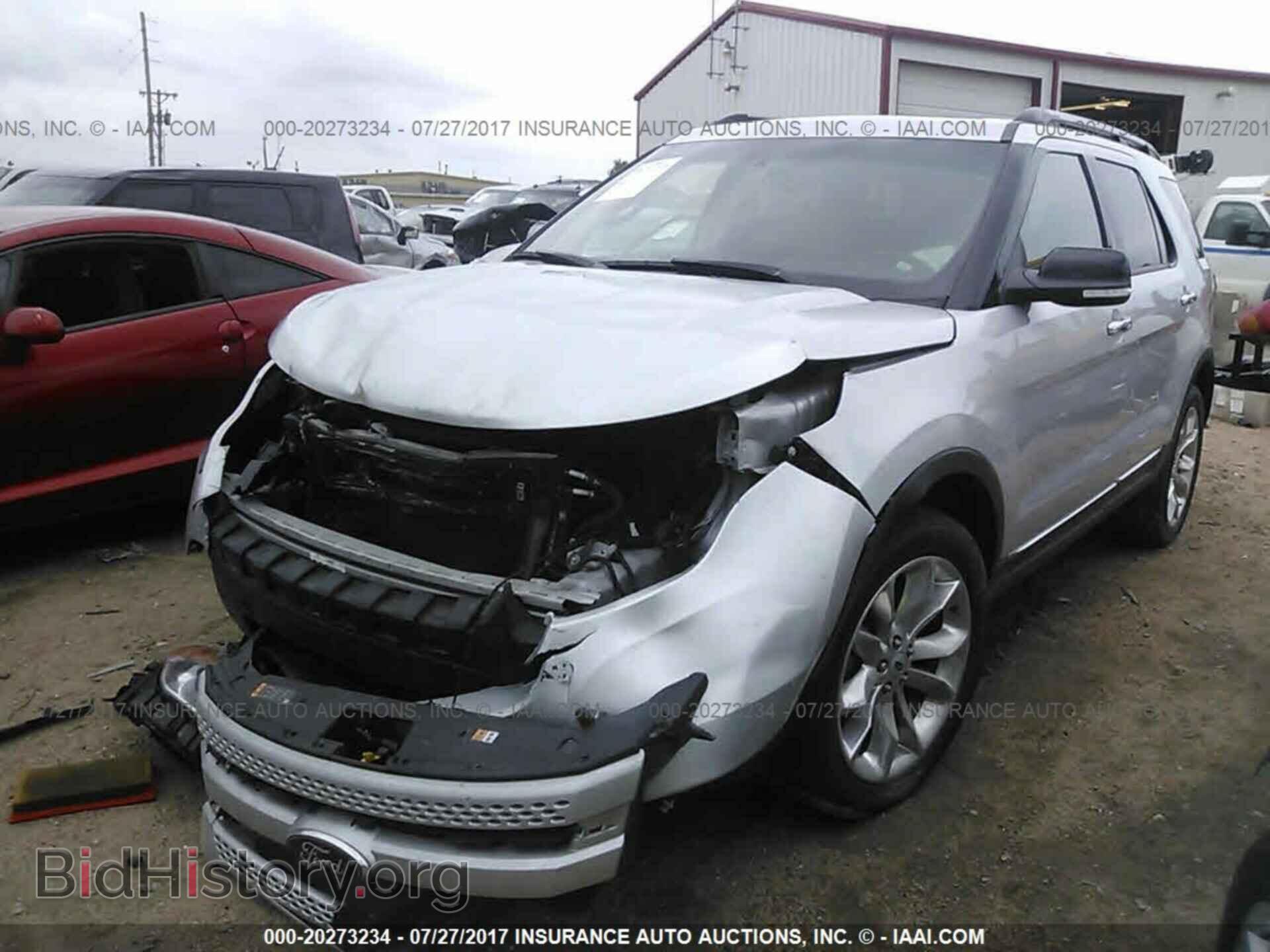 2014 Ford Explorer - VIN: 1FM5K8D88EGB41665 - Фото 2