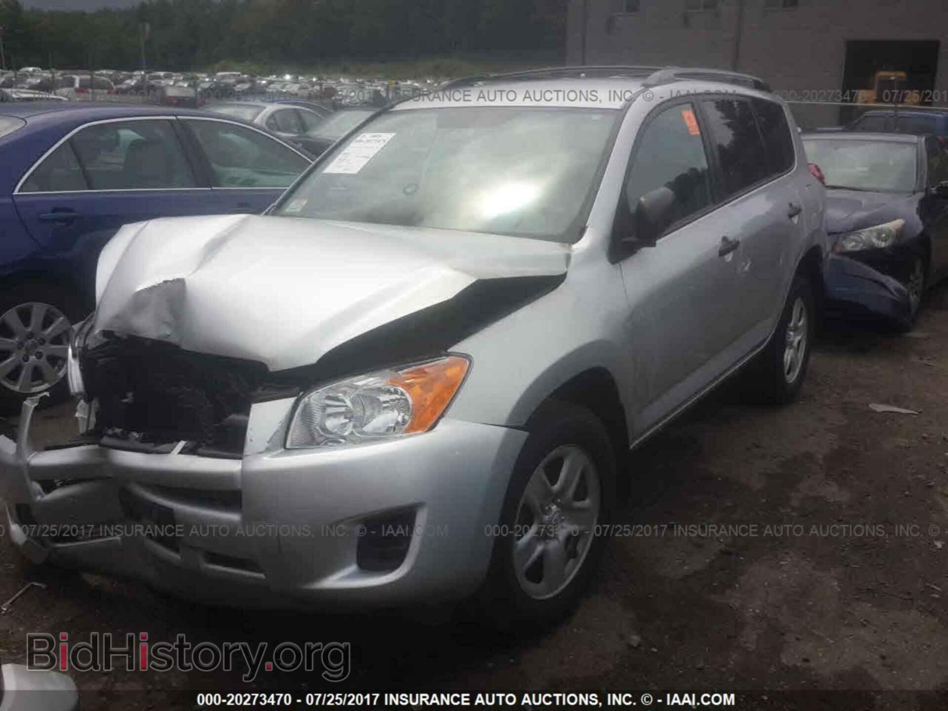 2011 Toyota Rav4 - VIN: 2T3BF4DV5BW148258 - Фото 2
