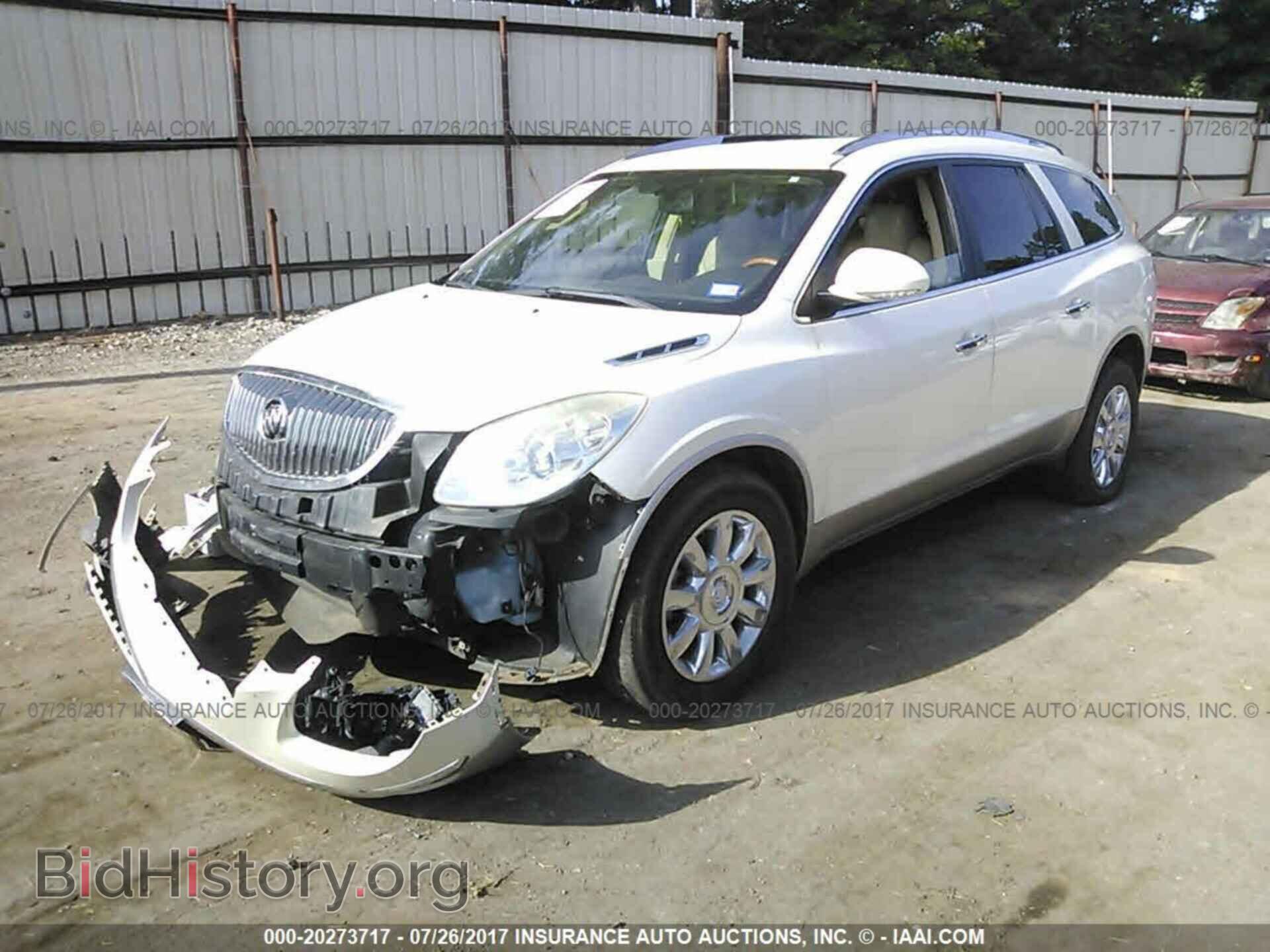 2011 Buick Enclave - VIN: 5GAKRBED6BJ178810 - Фото 2