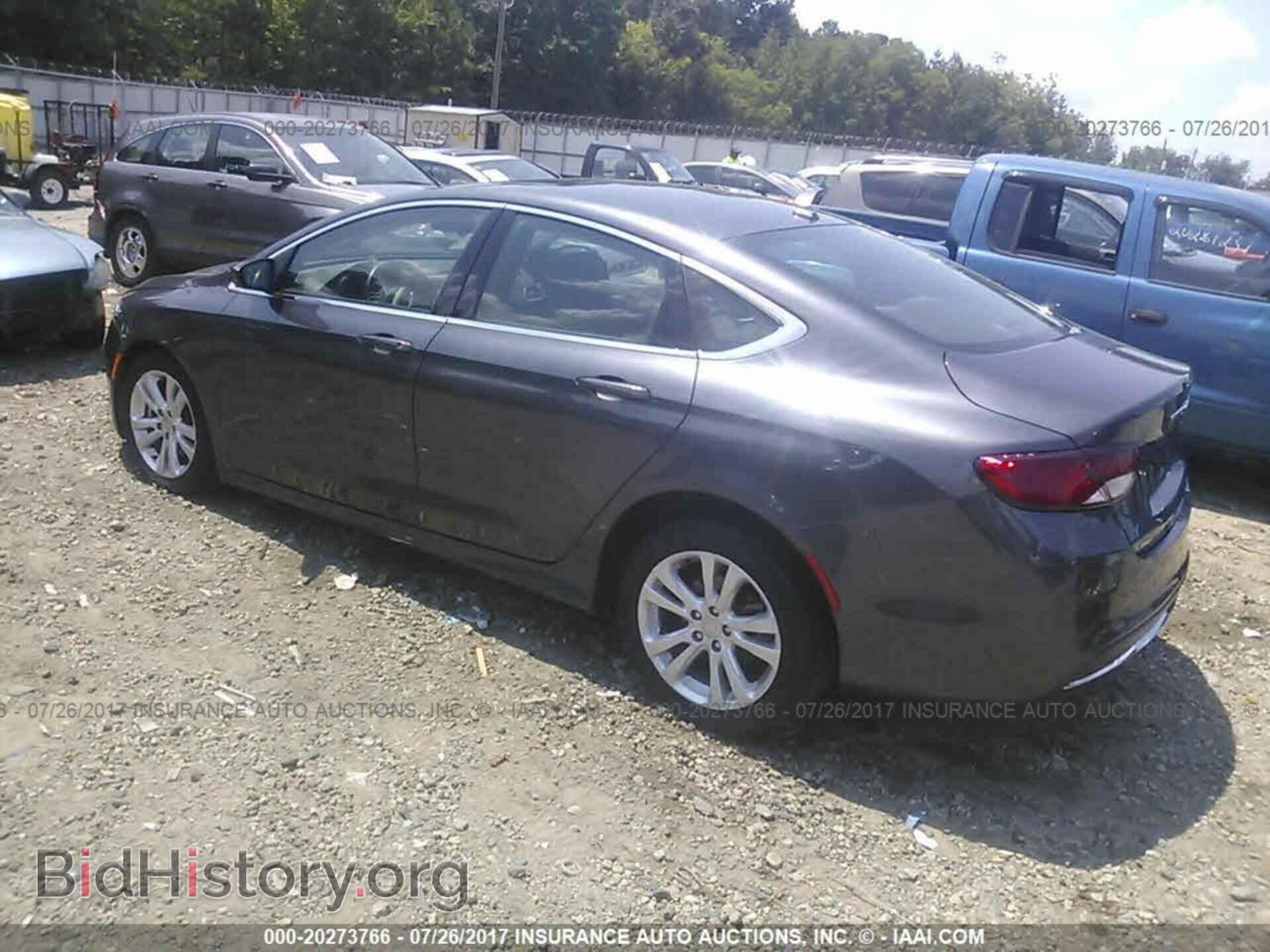 2015 Chrysler 200 - VIN: 1C3CCCAB2FN704433 - Photo 3