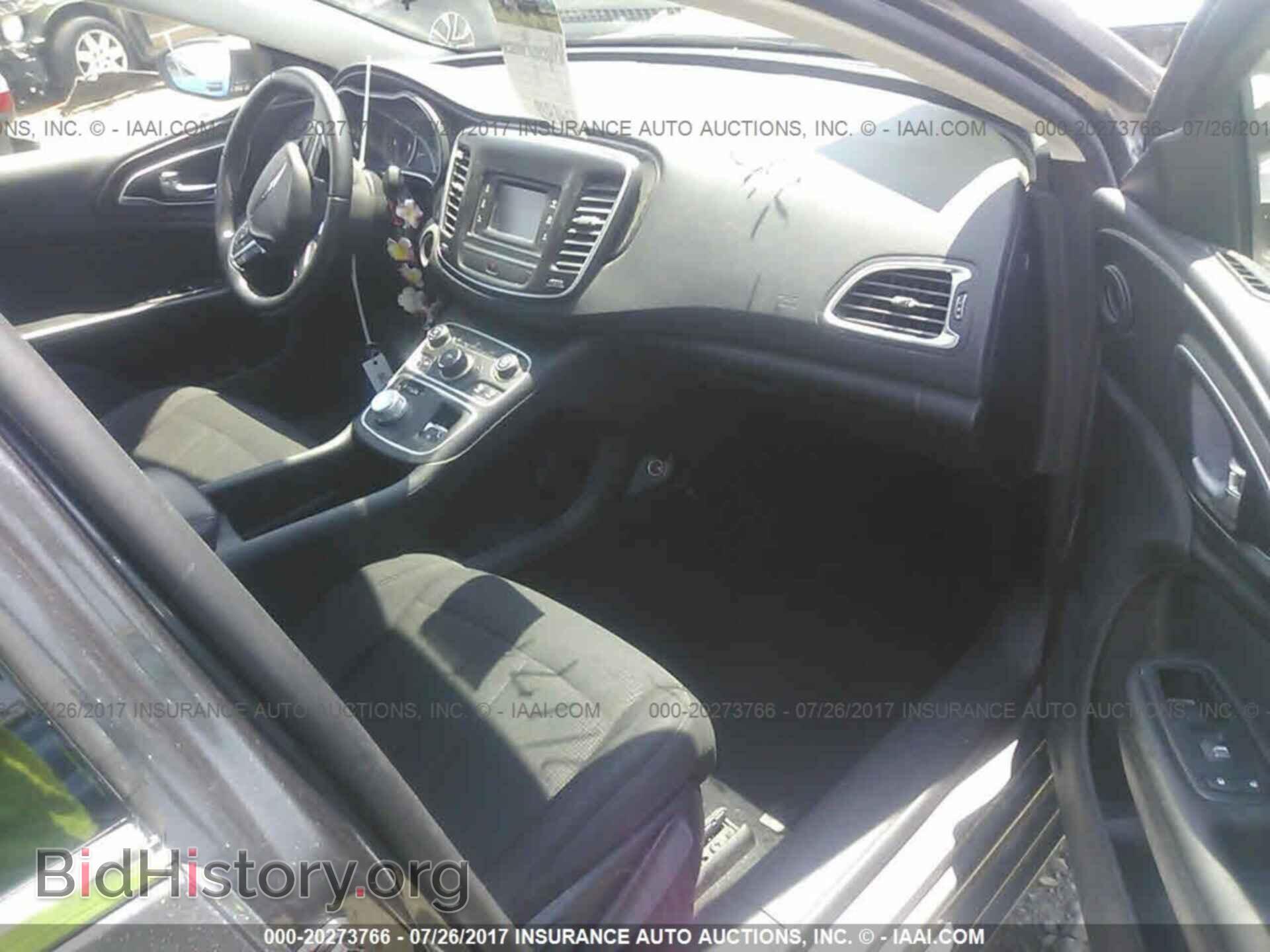 2015 Chrysler 200 - VIN: 1C3CCCAB2FN704433 - Photo 5