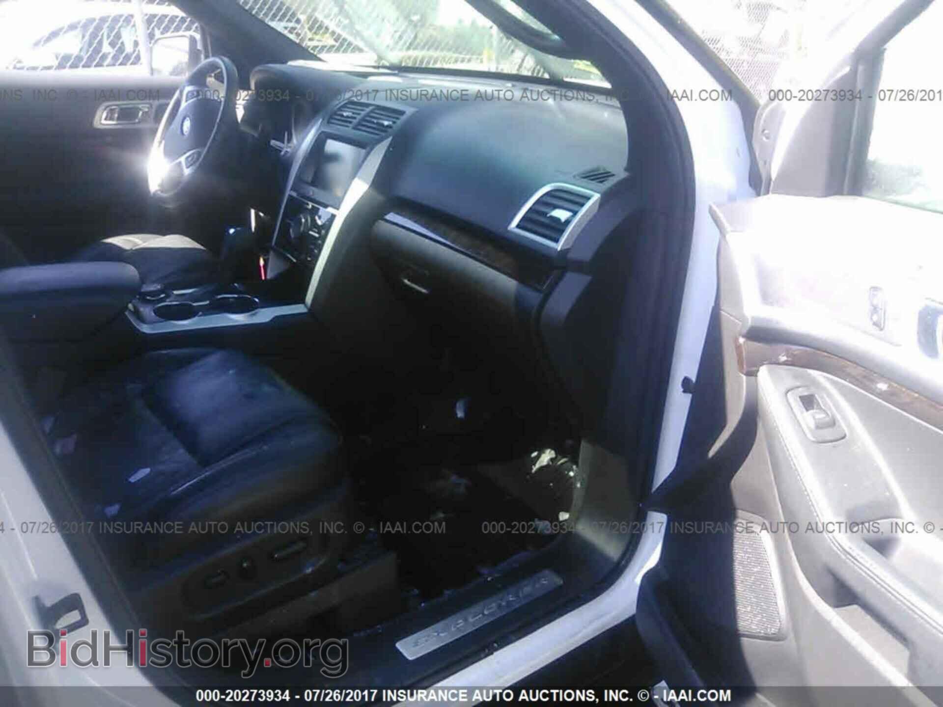 2014 Ford Explorer - VIN: 1FM5K8F89EGC09548 - Photo 5