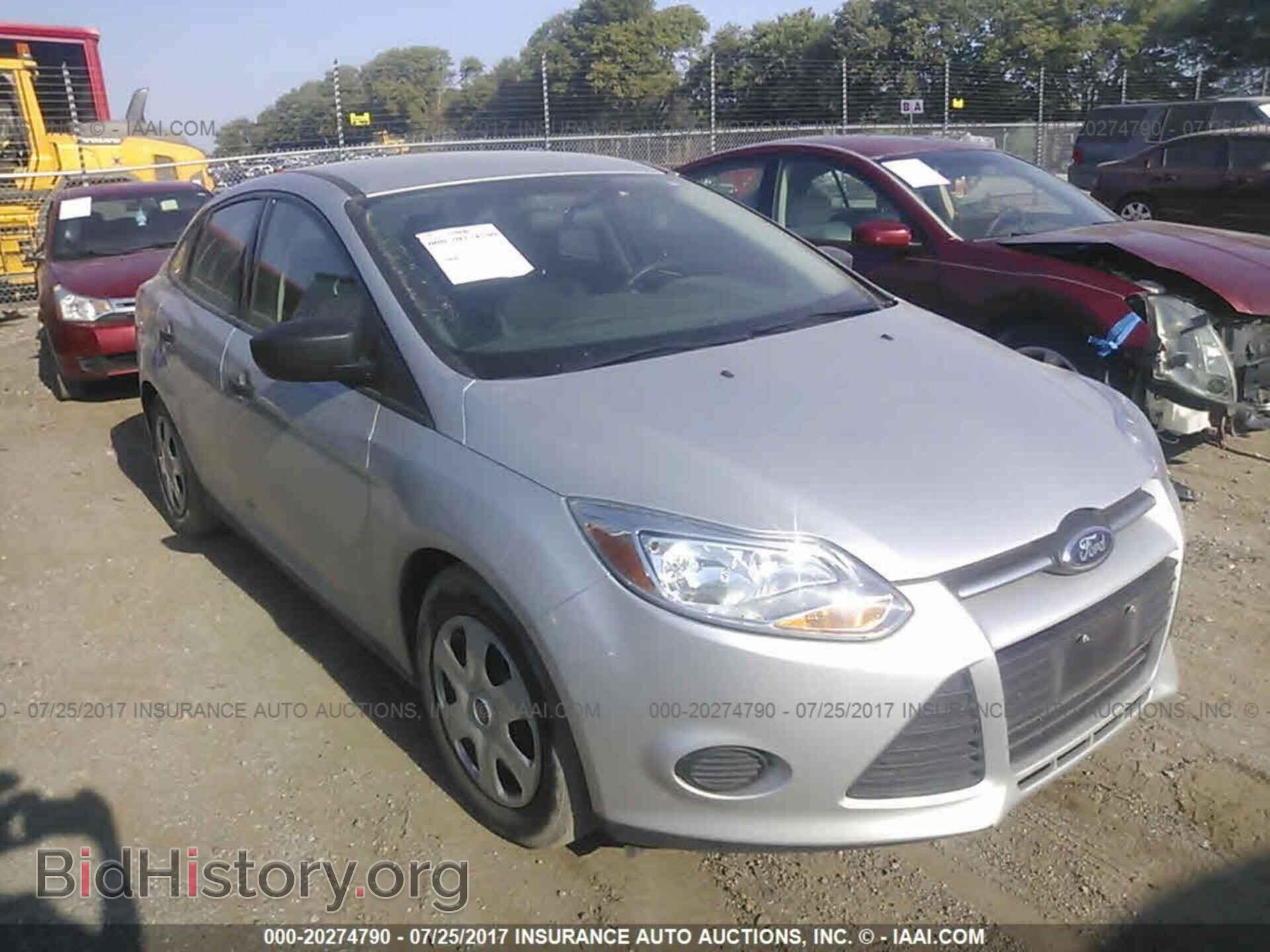 2014 Ford Focus - VIN: 1FADP3E2XEL355049 - Photo 6