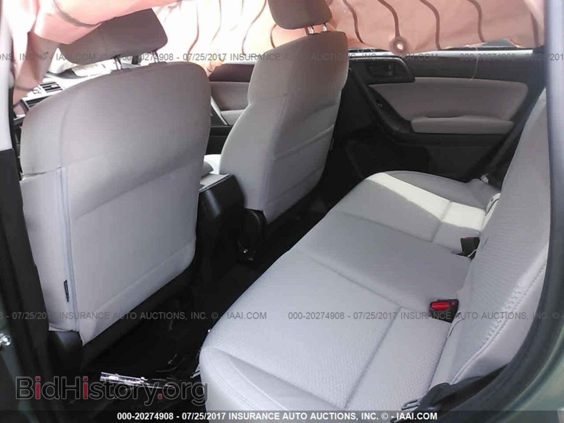 2017 Subaru Forester - VIN: JF2SJAGC2HH810563 - Photo 8