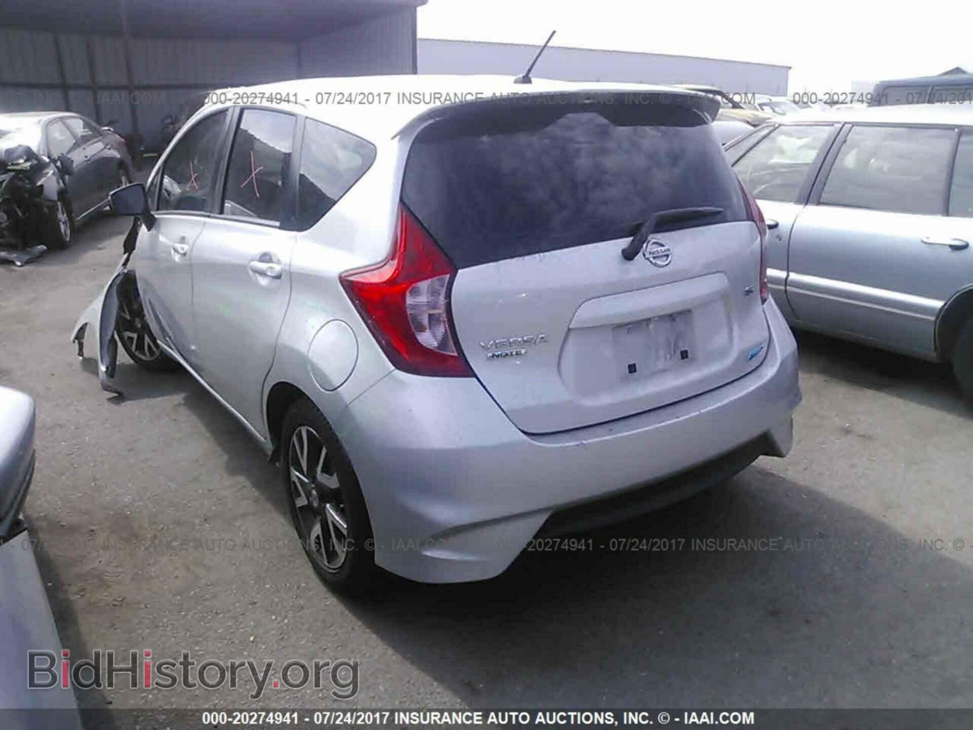 2015 Nissan Versa note - VIN: 3N1CE2CP4FL361605 - Фото 3
