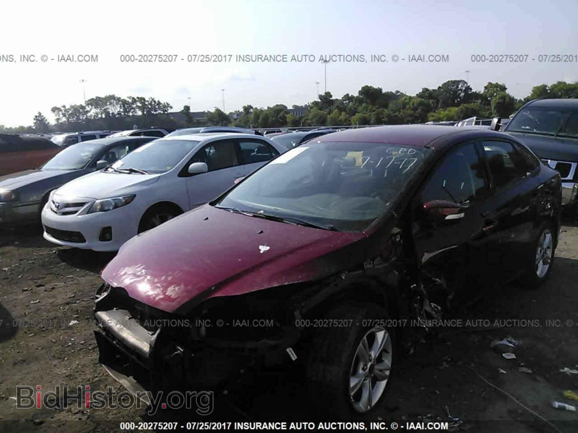2014 Ford Focus - VIN: 1FADP3F26EL439299 - Photo 2