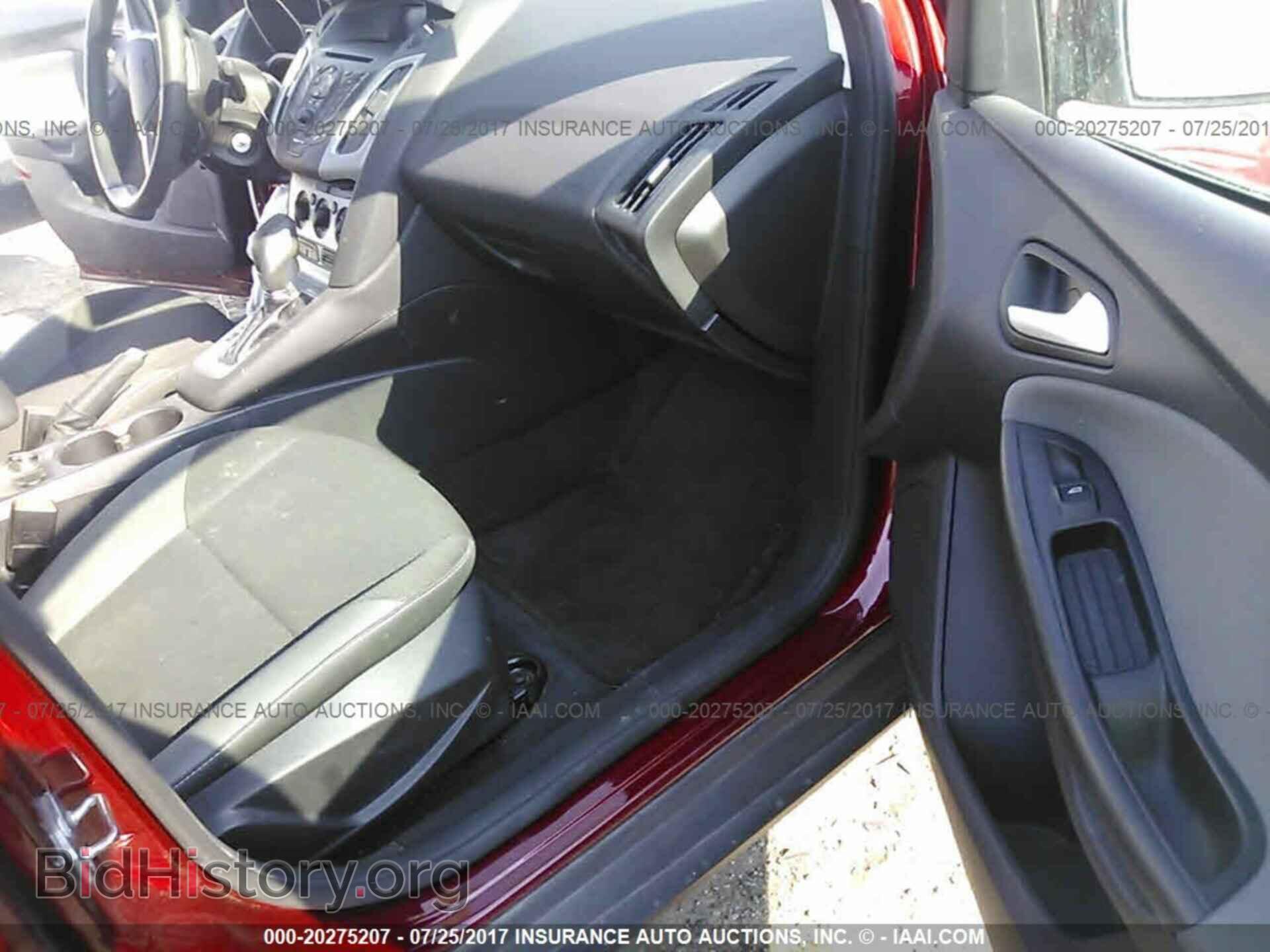 2014 Ford Focus - VIN: 1FADP3F26EL439299 - Photo 5