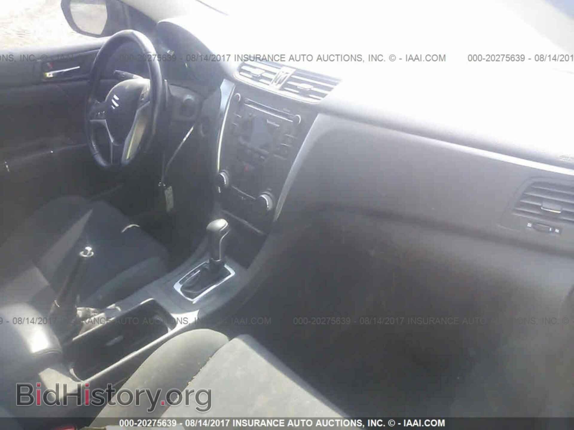2011 Suzuki Kizashi - VIN: JS2RF9A61B6110560 - Фото 5