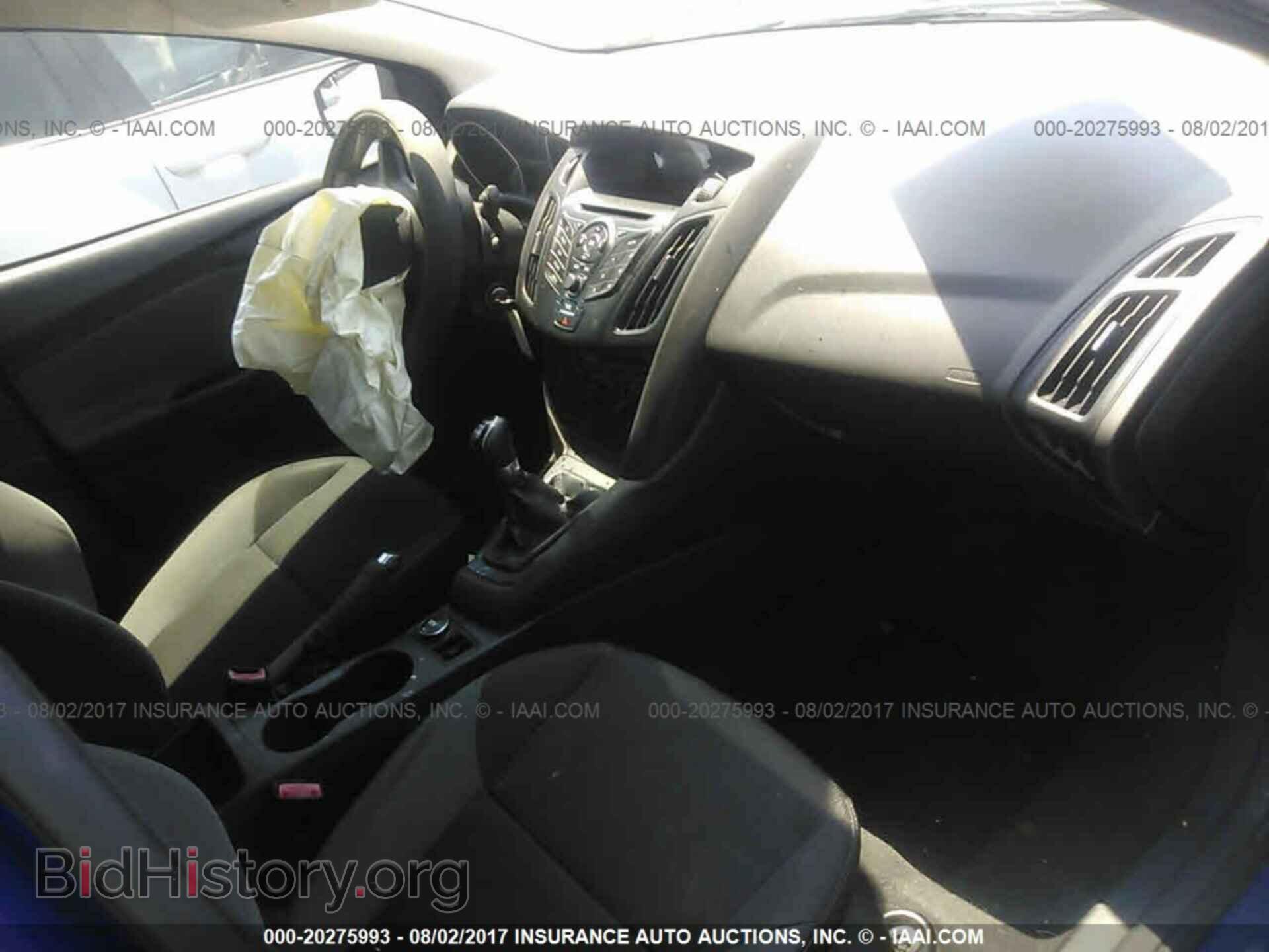 2012 Ford Focus - VIN: 1FAHP3E28CL371460 - Photo 5