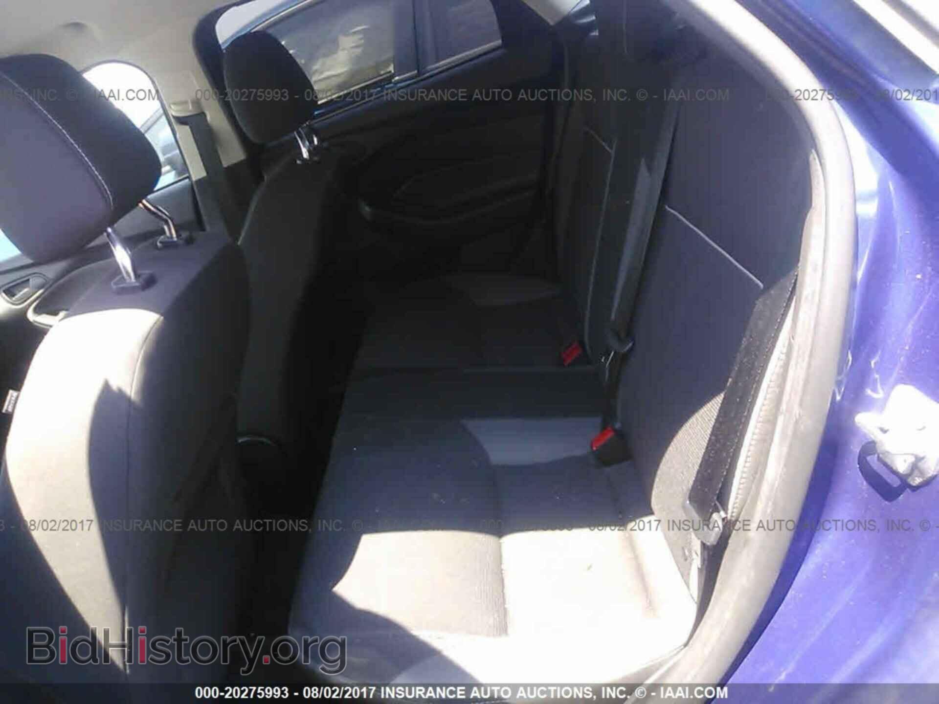 2012 Ford Focus - VIN: 1FAHP3E28CL371460 - Photo 8