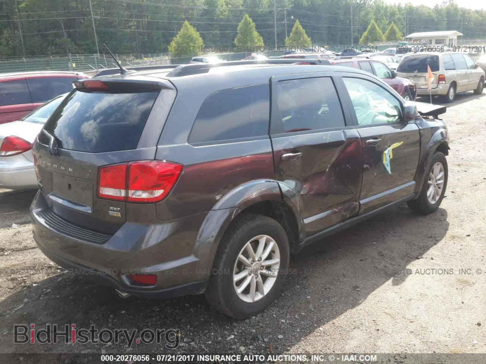 2017 Dodge Journey - VIN: 3C4PDCBG4HT572895 - Фото 4