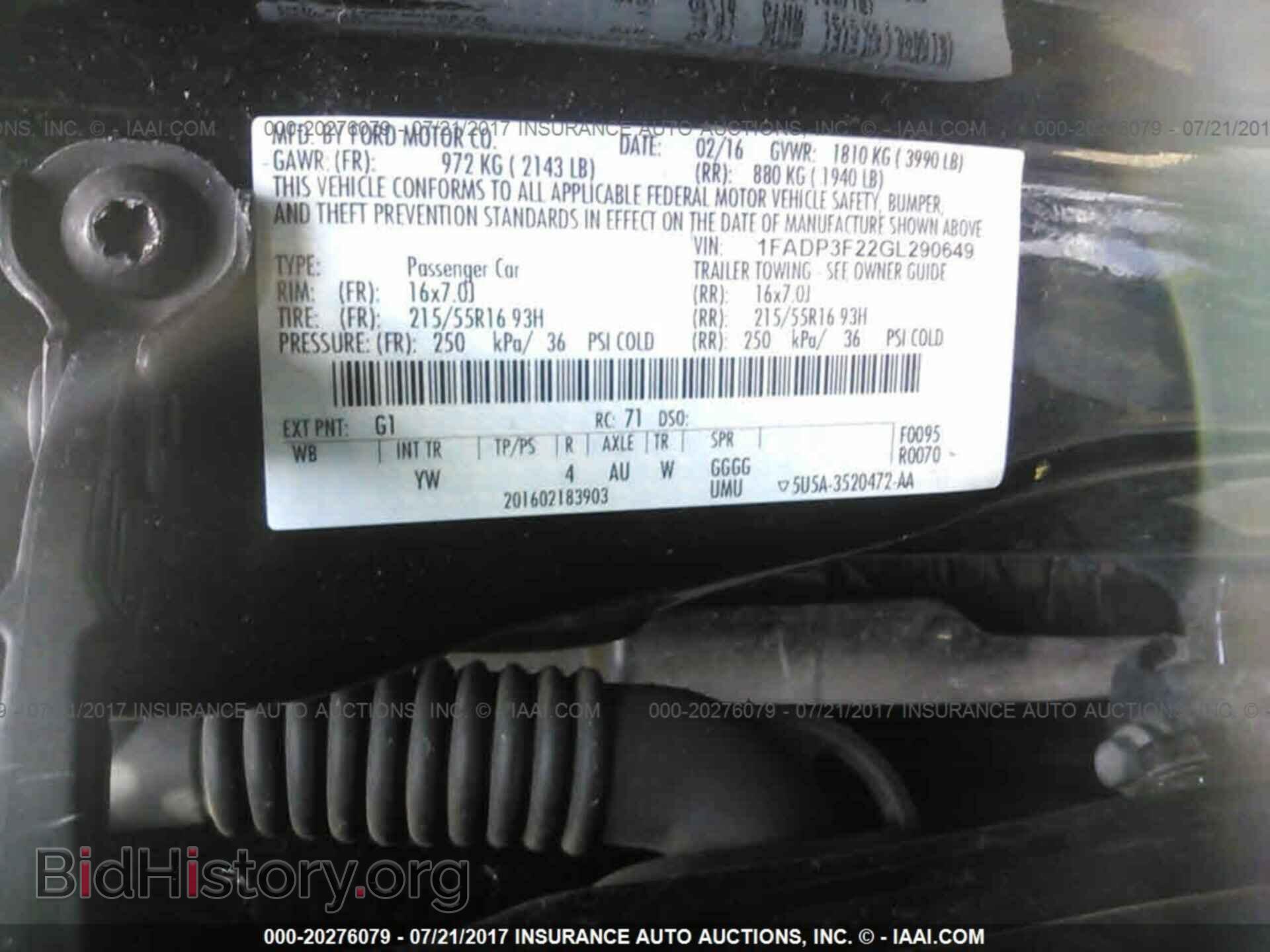 2016 Ford Focus - VIN: 1FADP3F22GL290649 - Photo 9