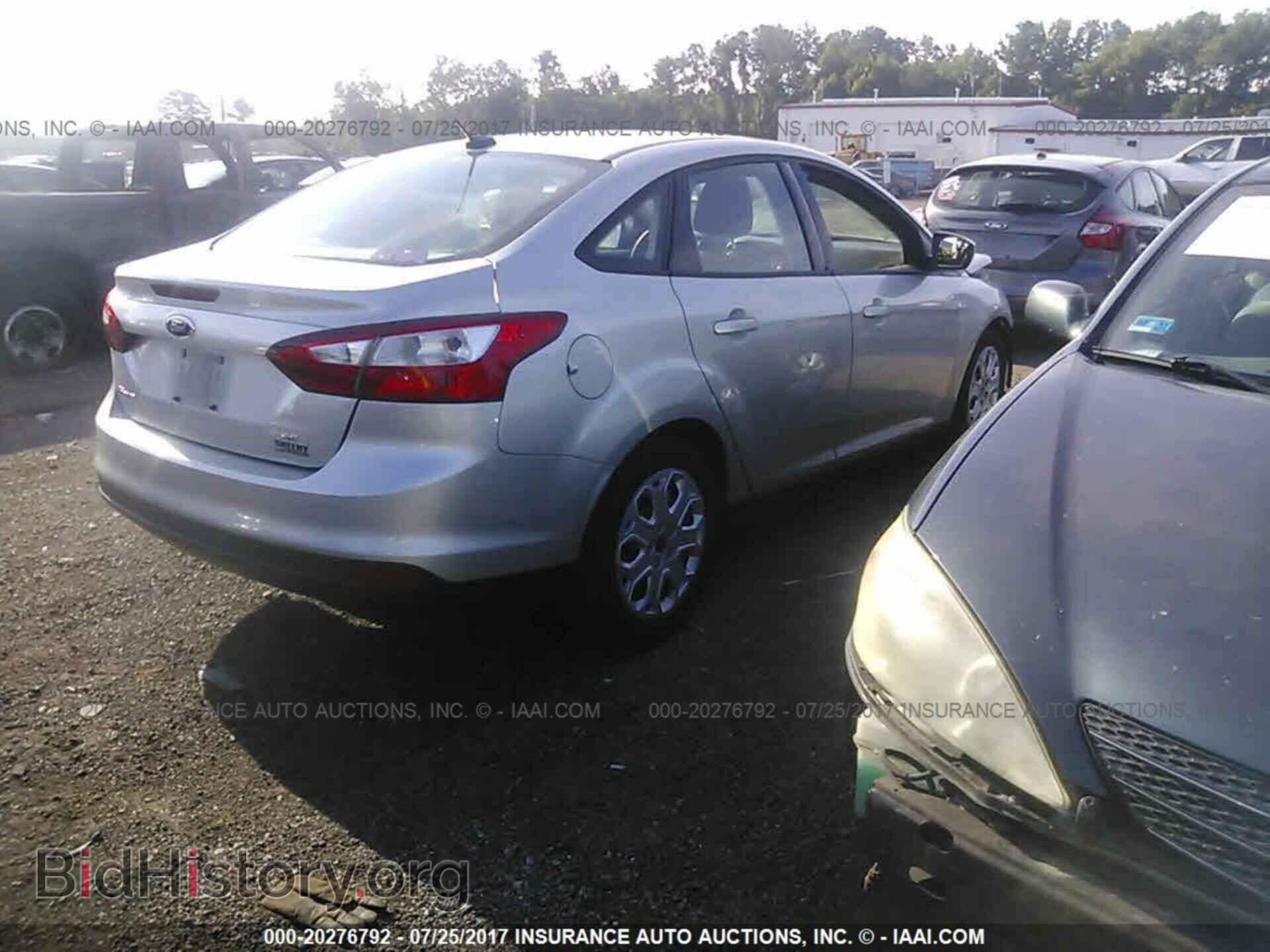 2012 Ford Focus - VIN: 1FAHP3F25CL238959 - Photo 4