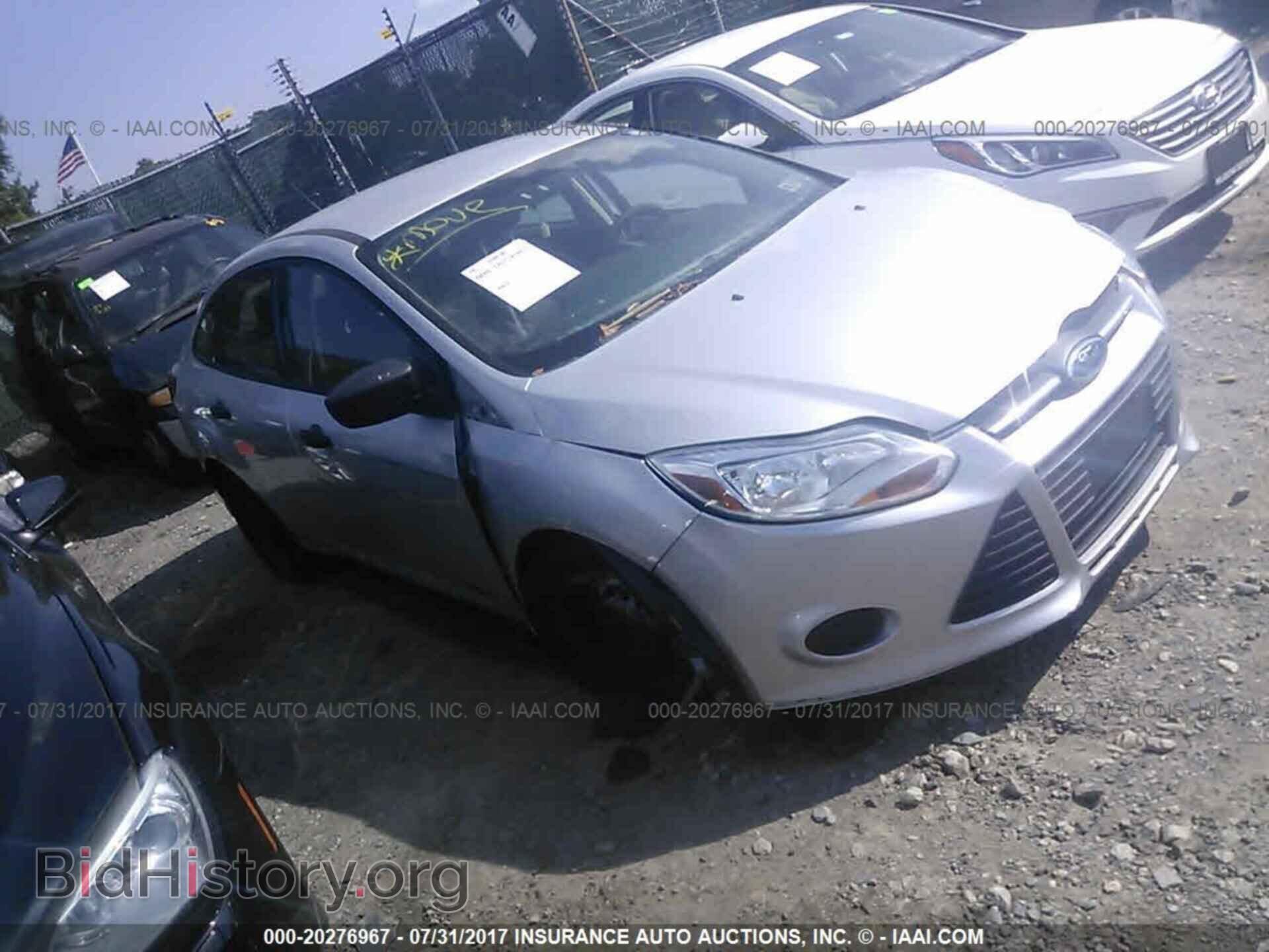 Photo 1FAHP3E25CL204621 - Ford Focus 2012