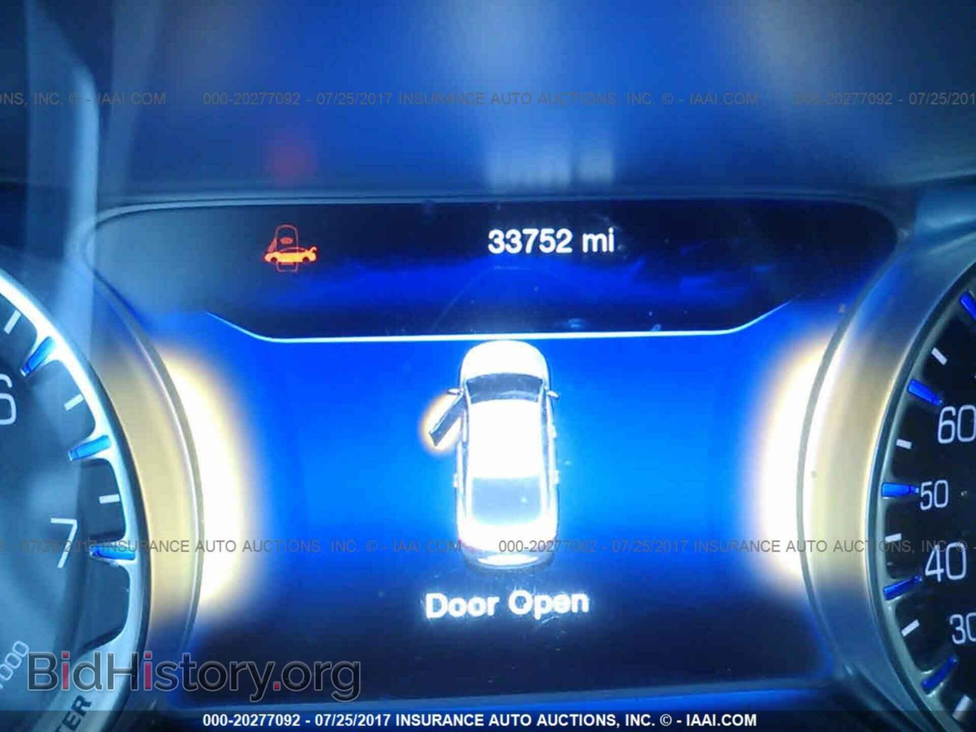 2015 Chrysler 200 - VIN: 1C3CCCCG2FN517122 - Photo 7
