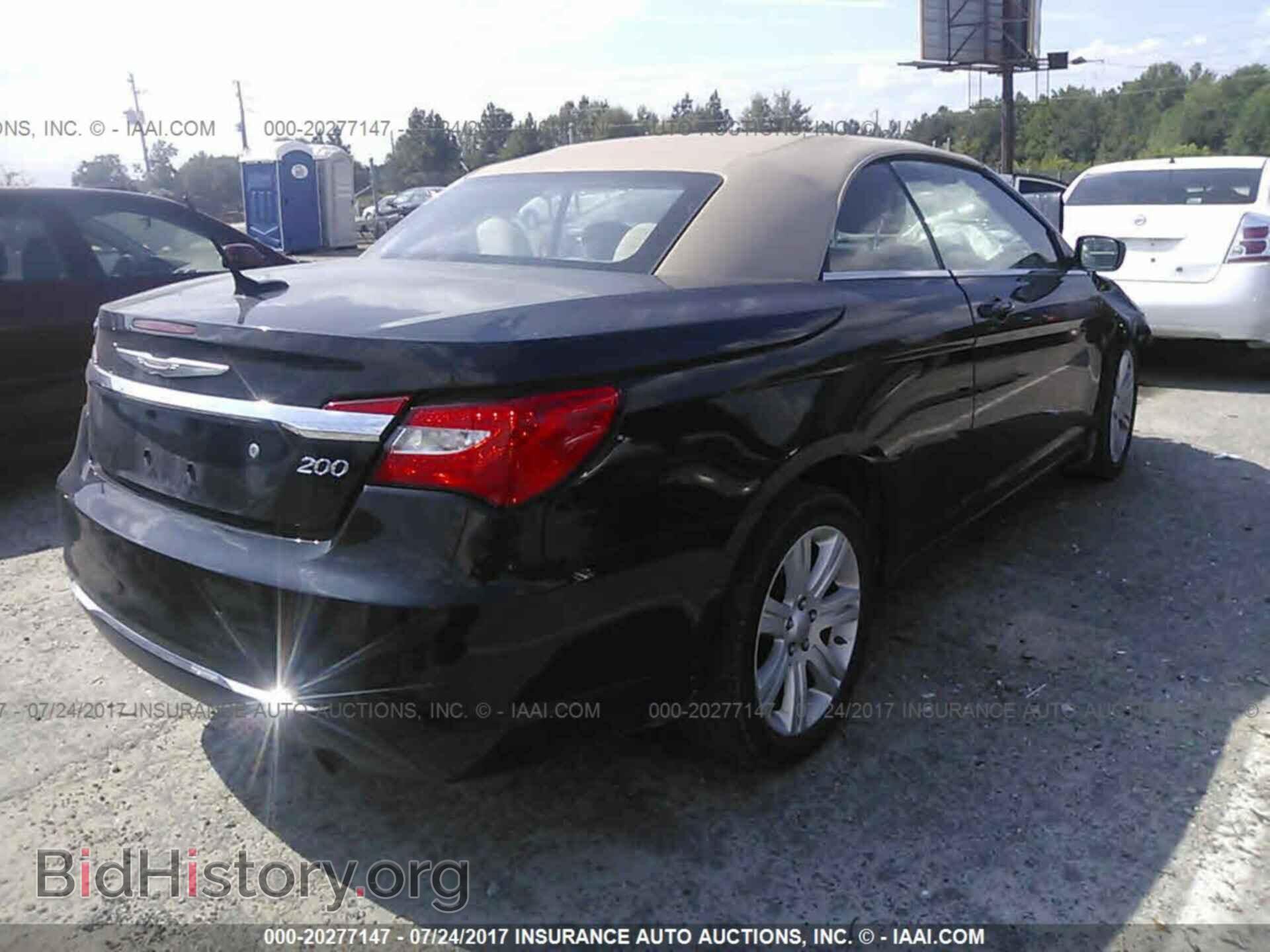 2014 Chrysler 200 - VIN: 1C3BCBEB4EN128844 - Фото 4