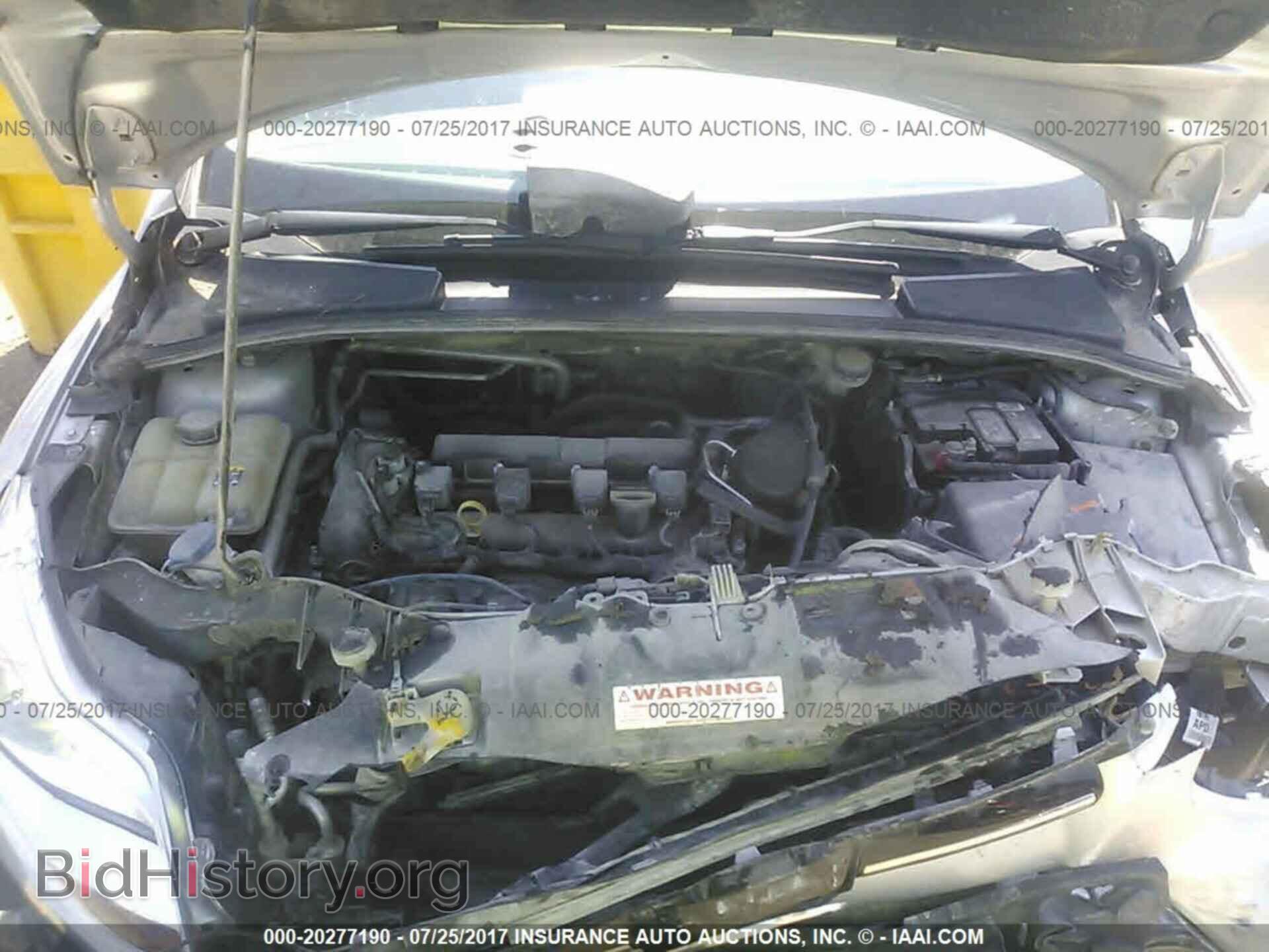 2012 Ford Focus - VIN: 1FAHP3M22CL349858 - Photo 10