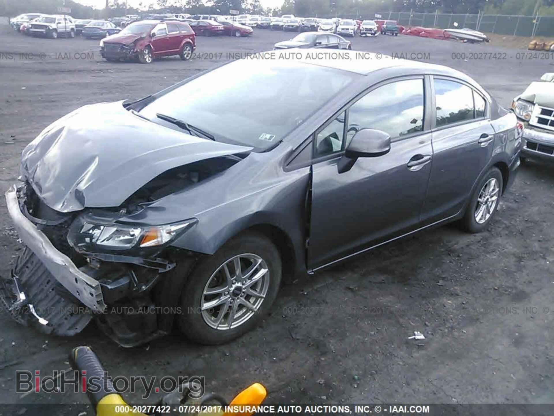 2013 Honda Civic - VIN: 19XFB2E58DE037492 - Фото 2