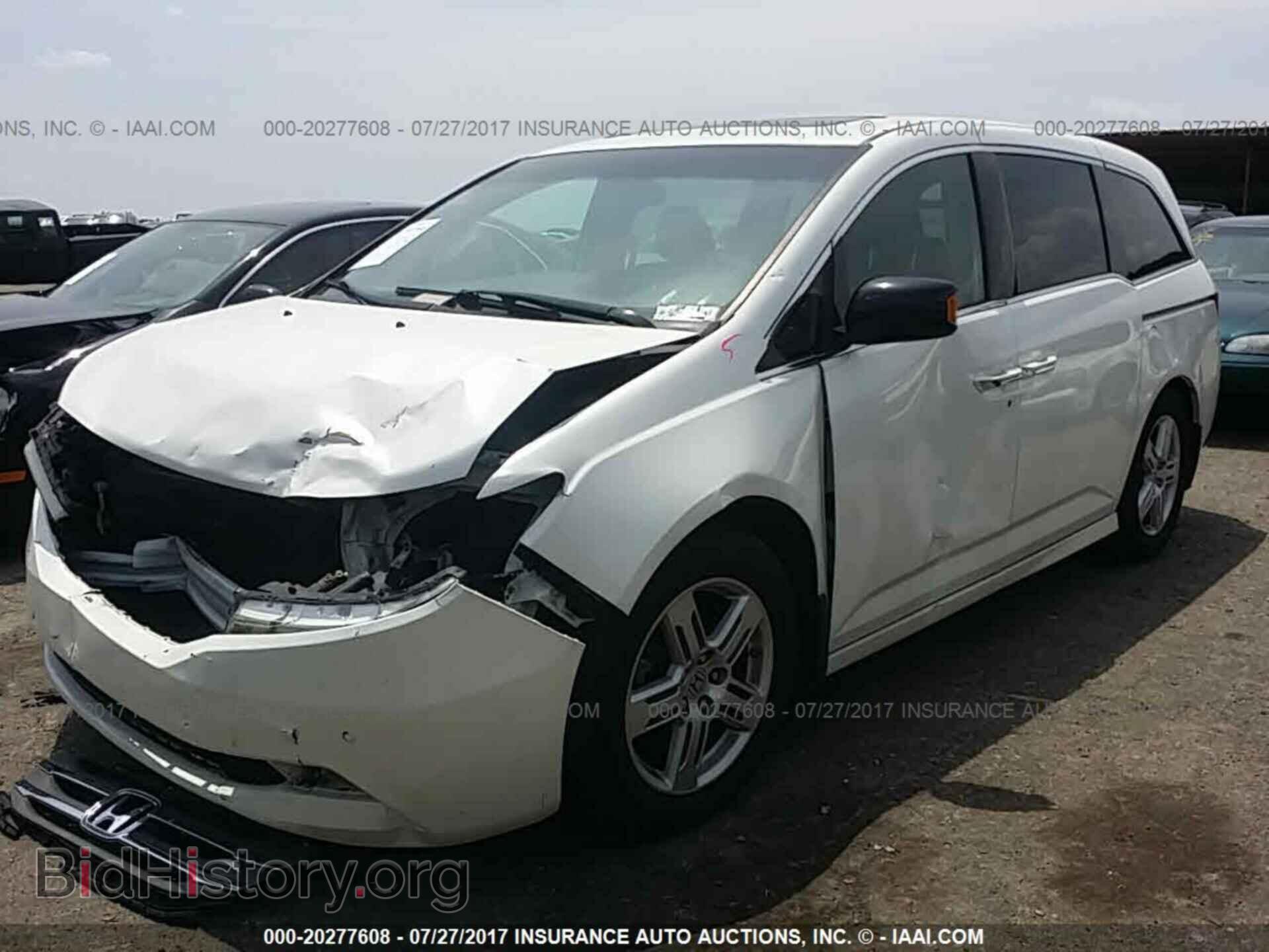 2012 Honda Odyssey - VIN: 5FNRL5H90CB009706 - Фото 2