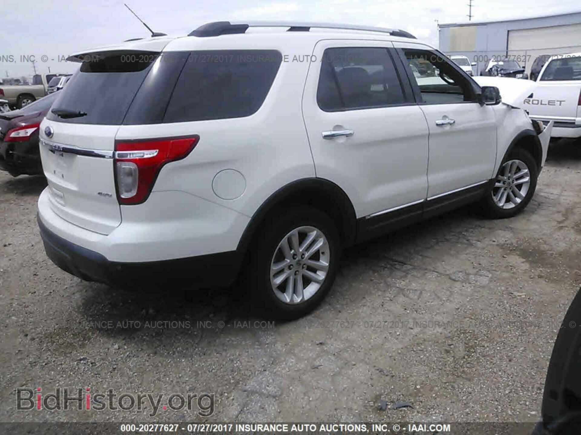 2011 Ford Explorer - VIN: 1FMHK8D89BGA47349 - Фото 4