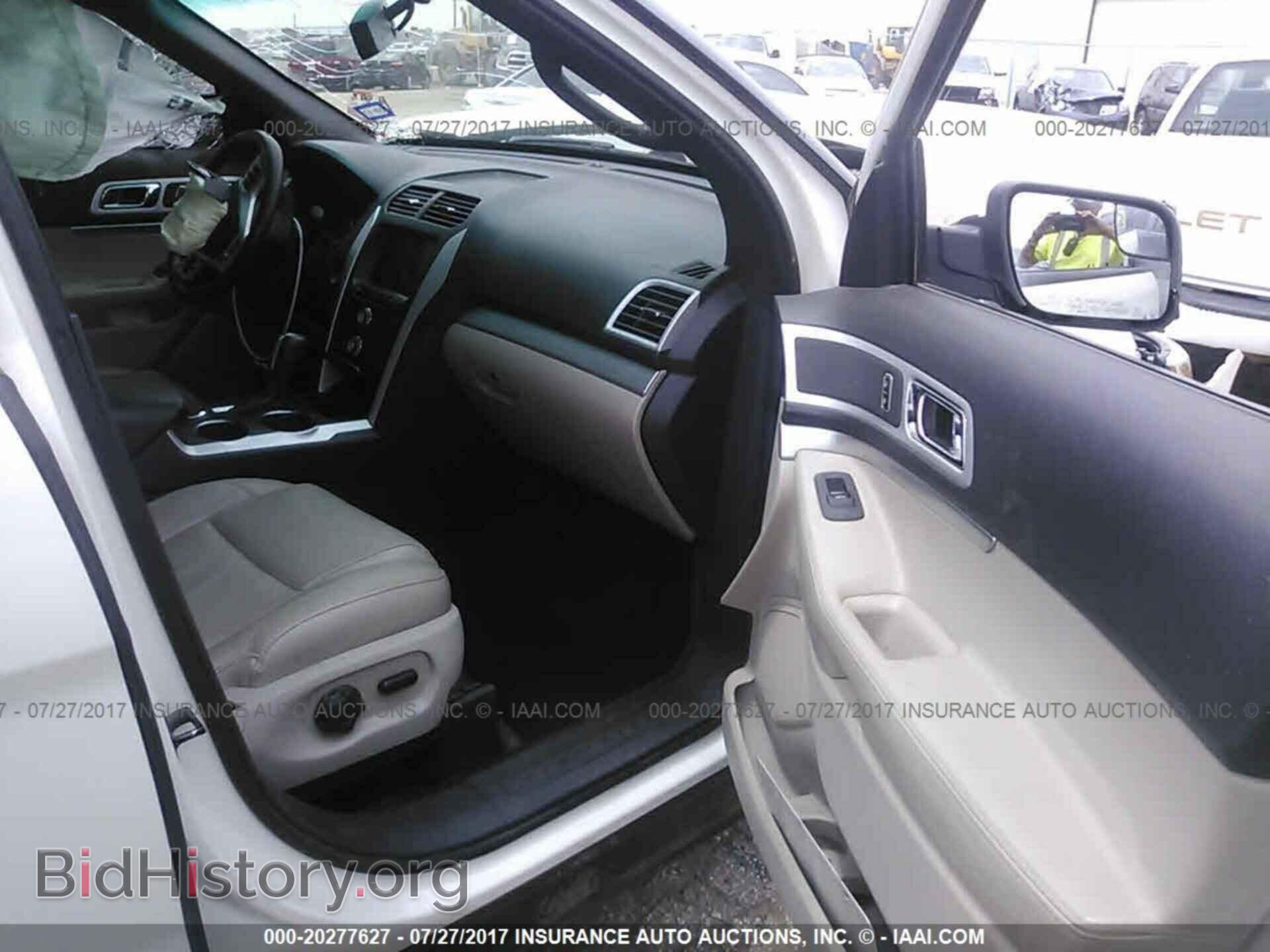 2011 Ford Explorer - VIN: 1FMHK8D89BGA47349 - Фото 5