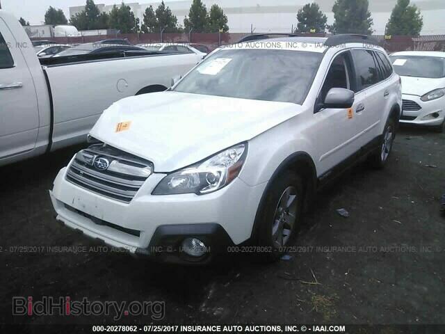 2014 Subaru Outback - VIN: 4S4BRBPC2E3253493 - Photo 2