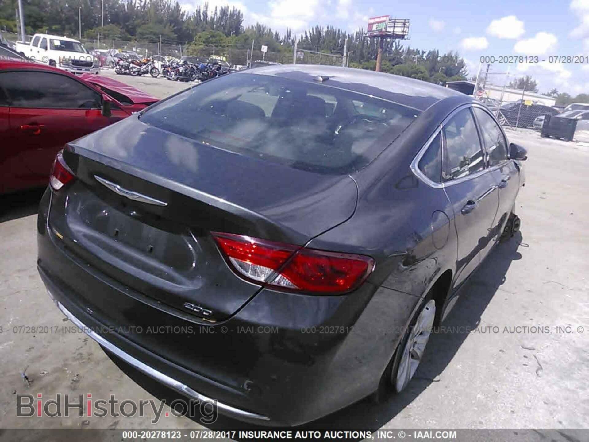 2015 Chrysler 200 - VIN: 1C3CCCABXFN705118 - Photo 4