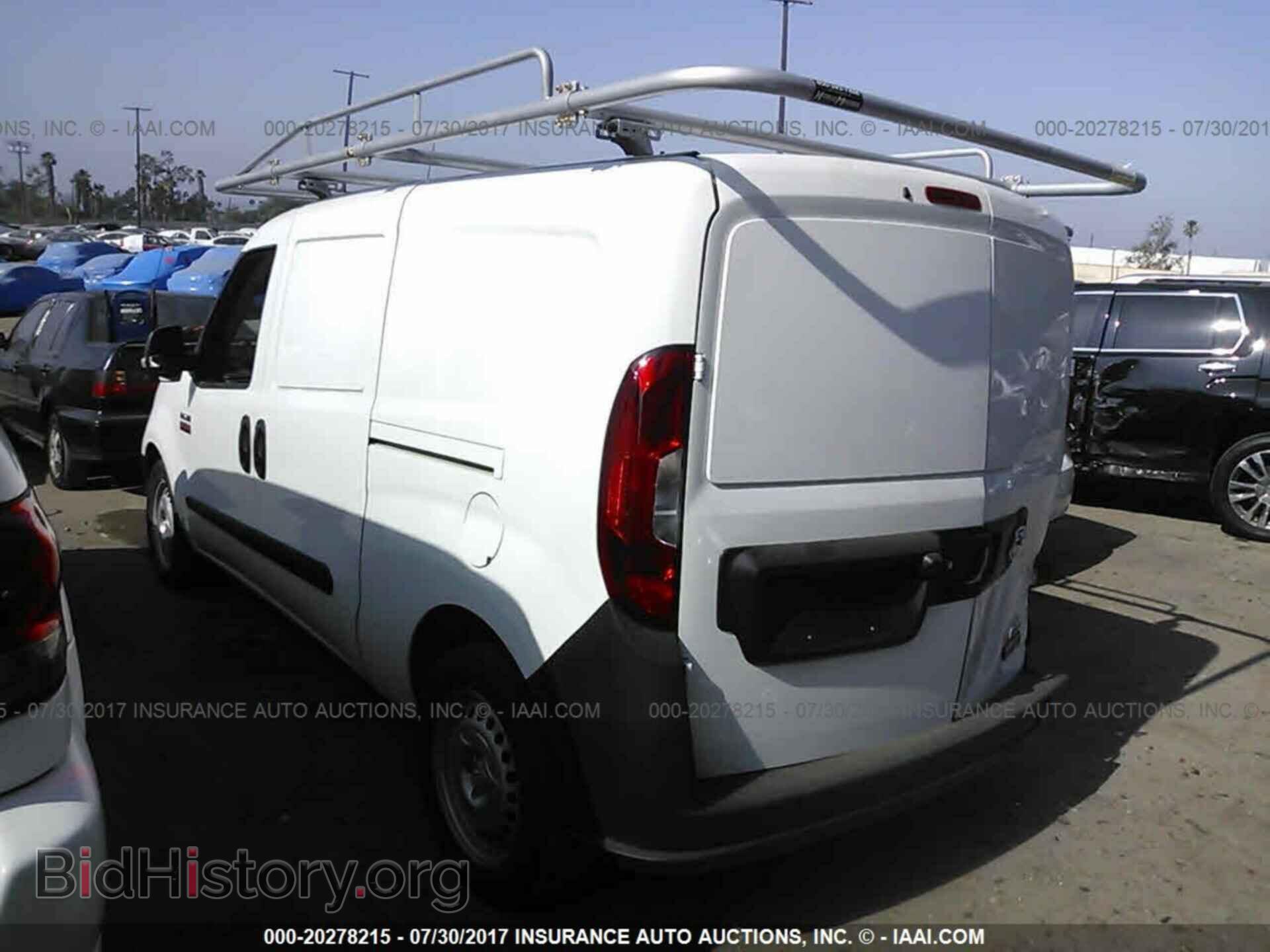 2016 Ram Promaster - VIN: ZFBERFAT4G6C87623 - Фото 3