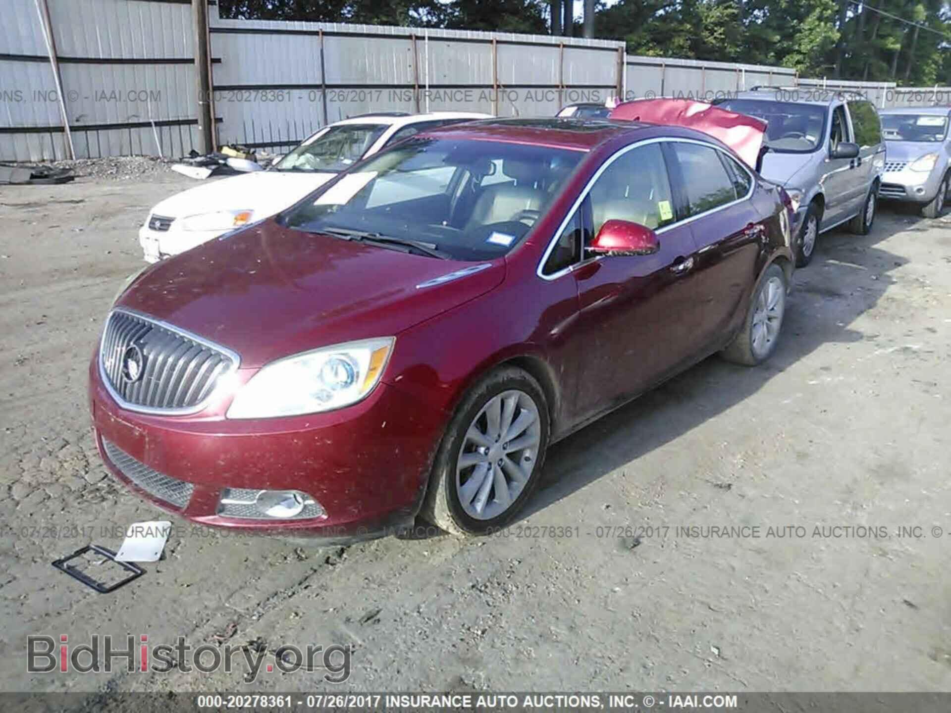 2012 Buick Verano - VIN: 1G4PR5SK6C4202690 - Photo 2