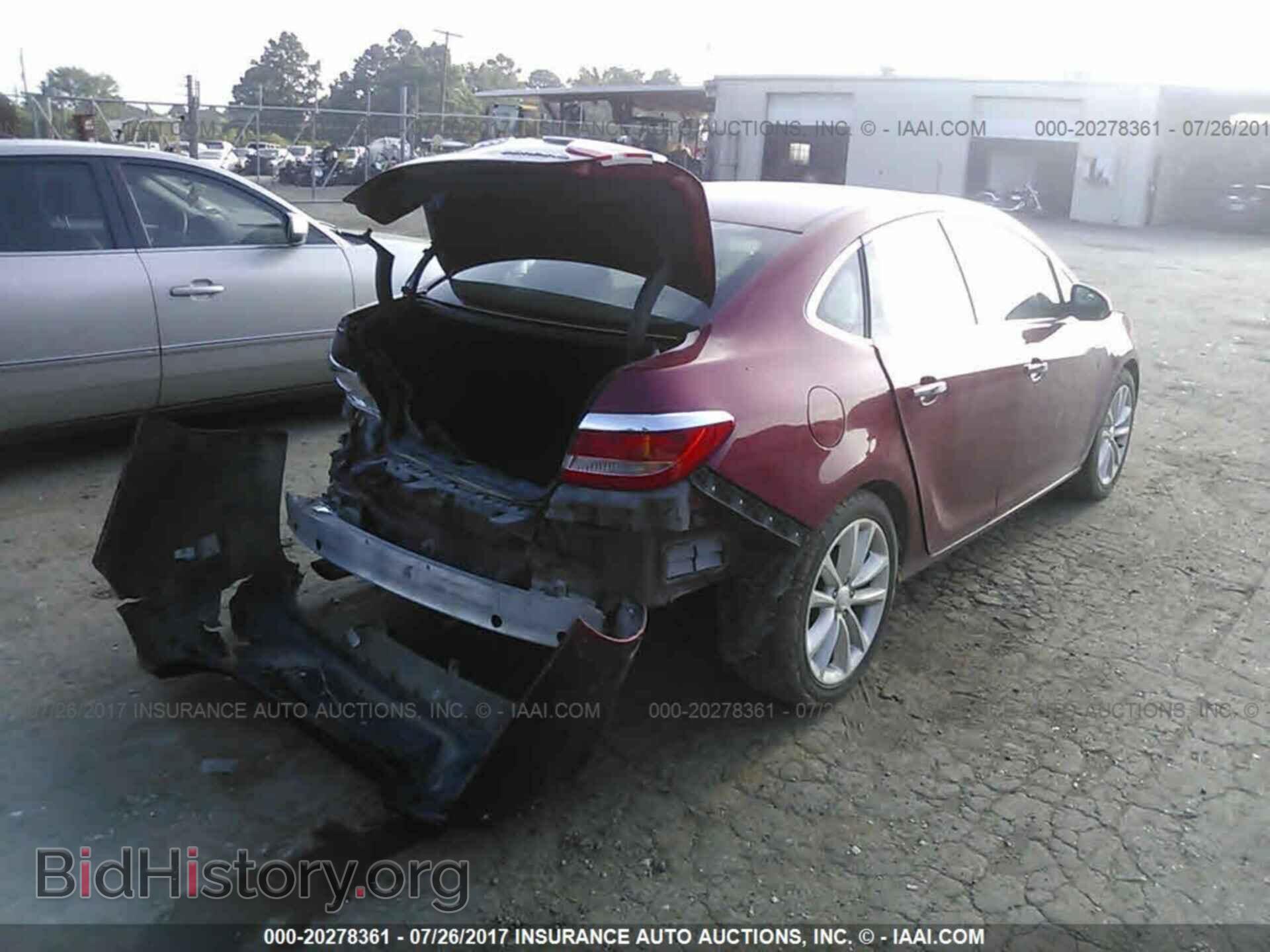 2012 Buick Verano - VIN: 1G4PR5SK6C4202690 - Photo 4