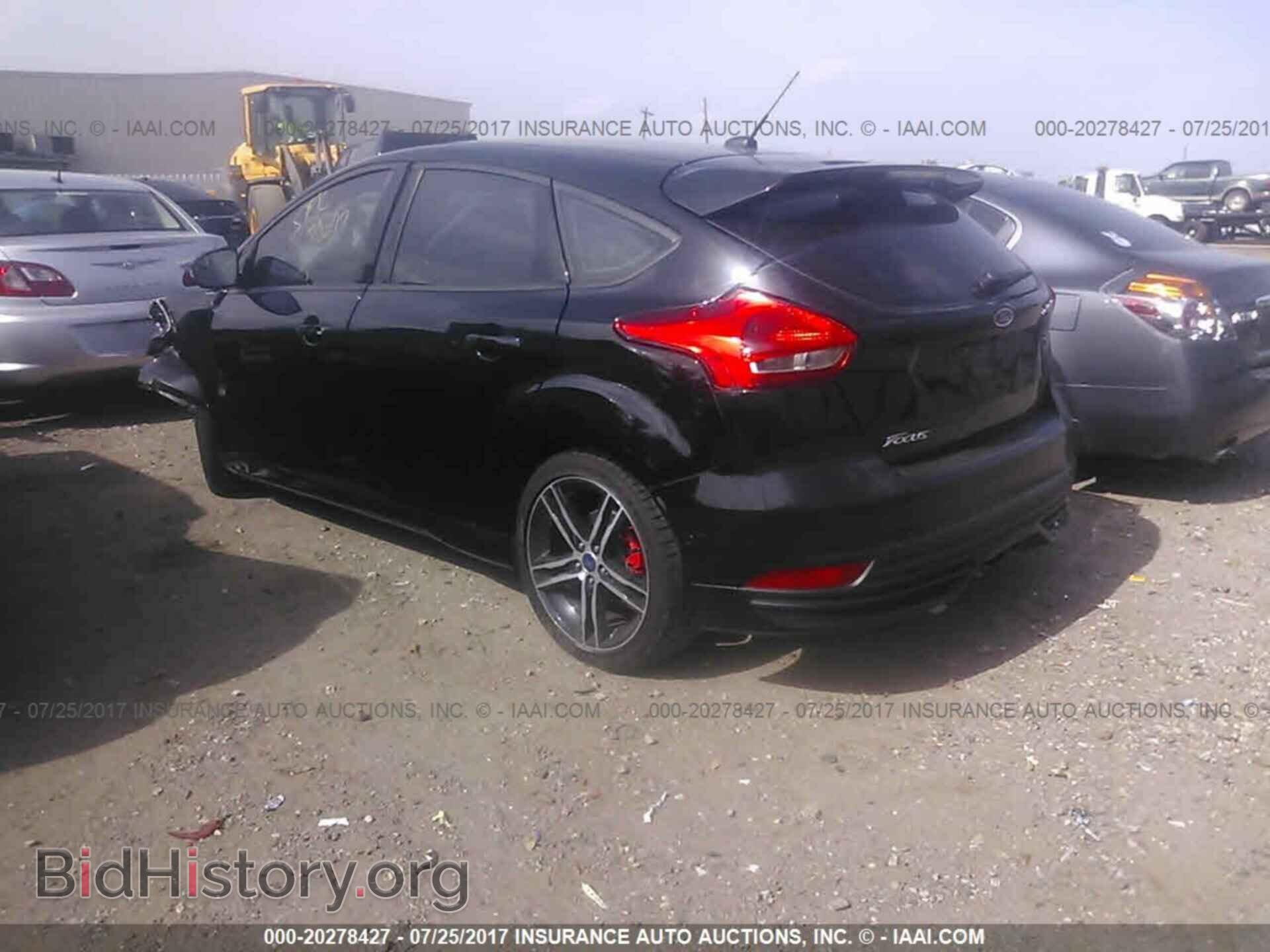 2016 Ford Focus - VIN: 1FADP3L90GL360022 - Фото 3