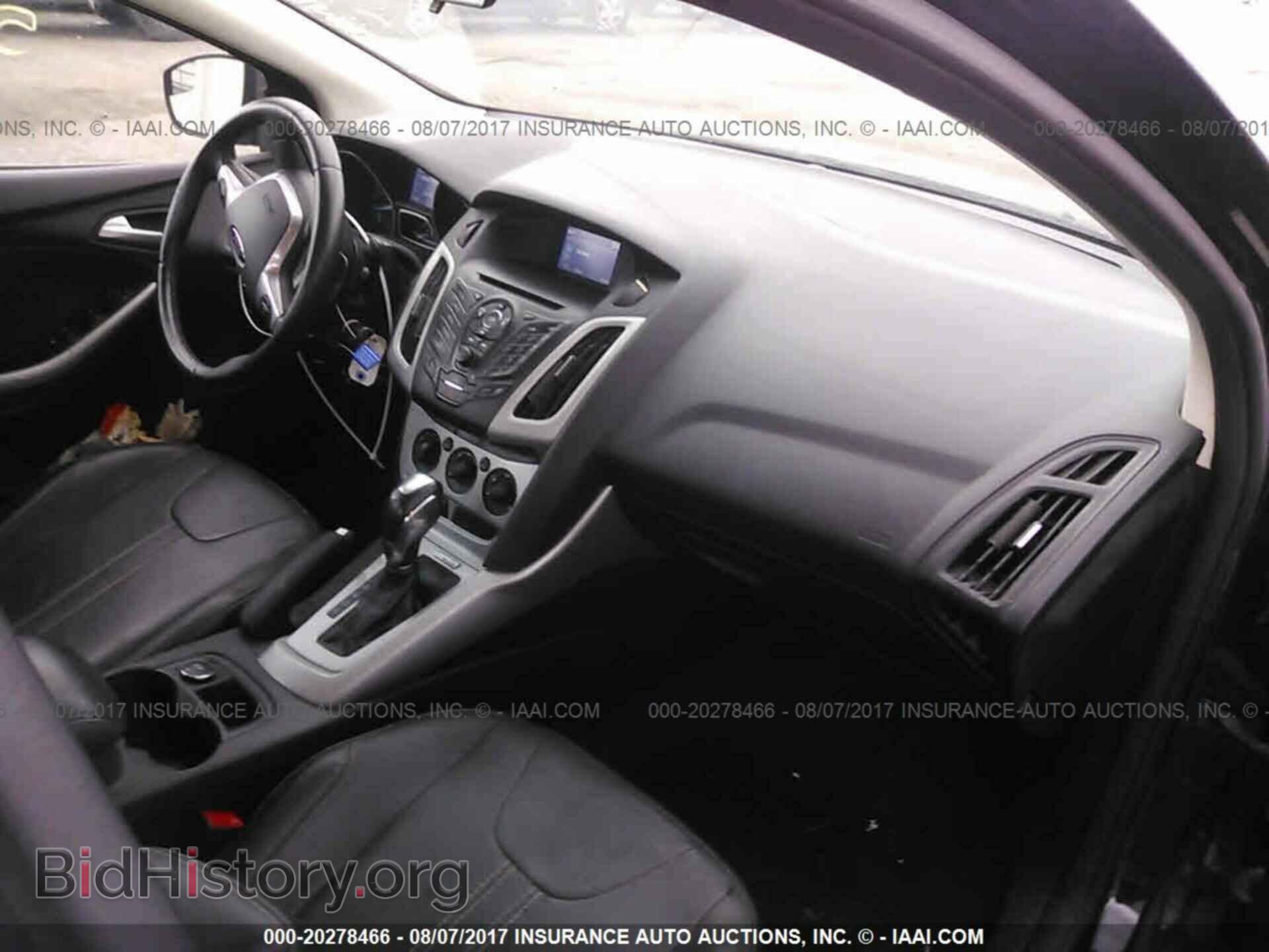2014 Ford Focus - VIN: 1FADP3F22EL291877 - Фото 5