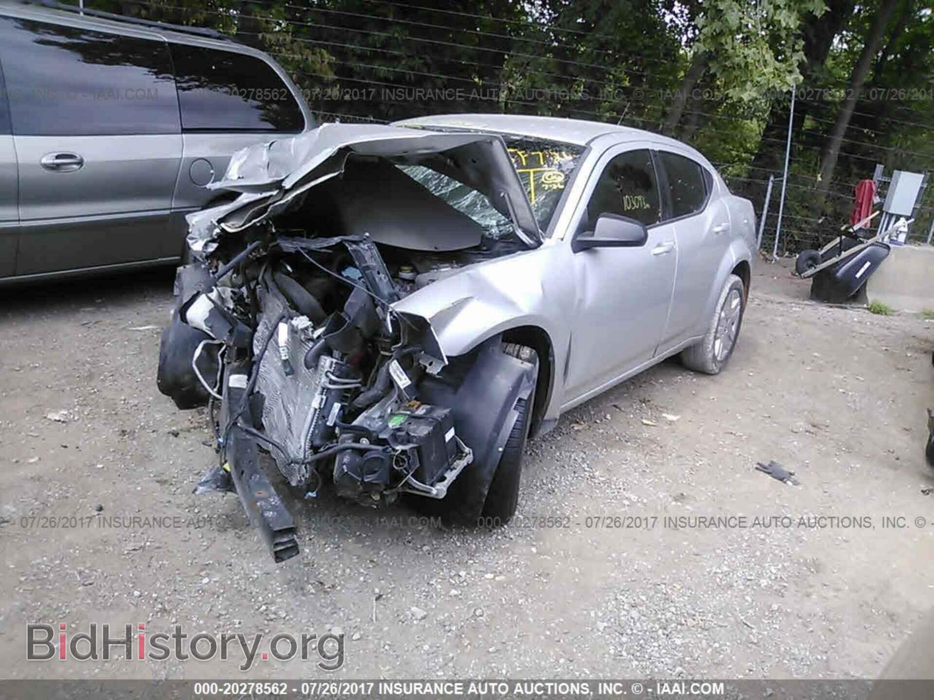 2011 Dodge Avenger - VIN: 1B3BD4FB5BN541534 - Фото 2