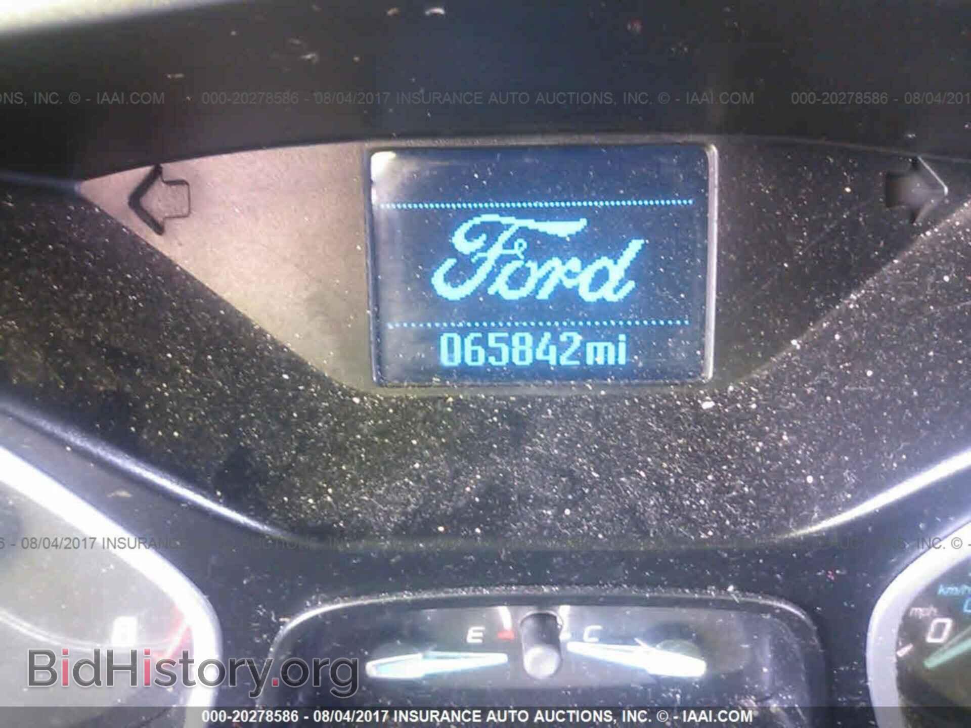 2012 Ford Focus - VIN: 1FAHP3E20CL300821 - Photo 7