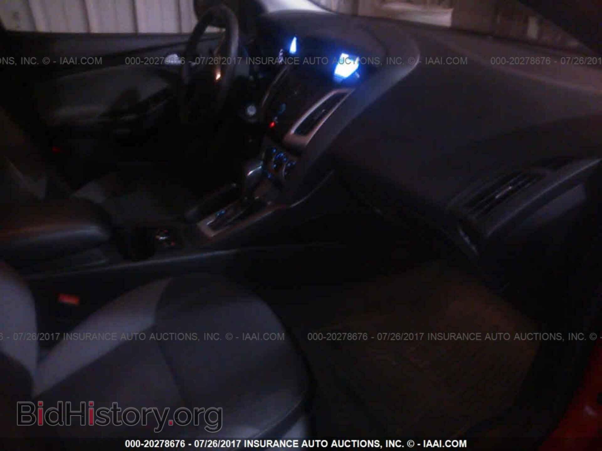 2014 Ford Focus - VIN: 1FADP3F21EL354032 - Photo 5