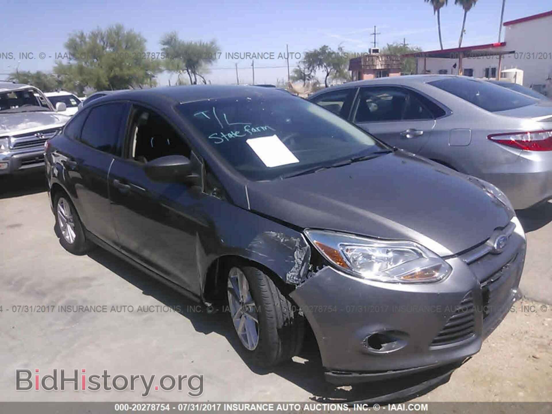 Photo 1FAHP3E28CL143684 - Ford Focus 2012