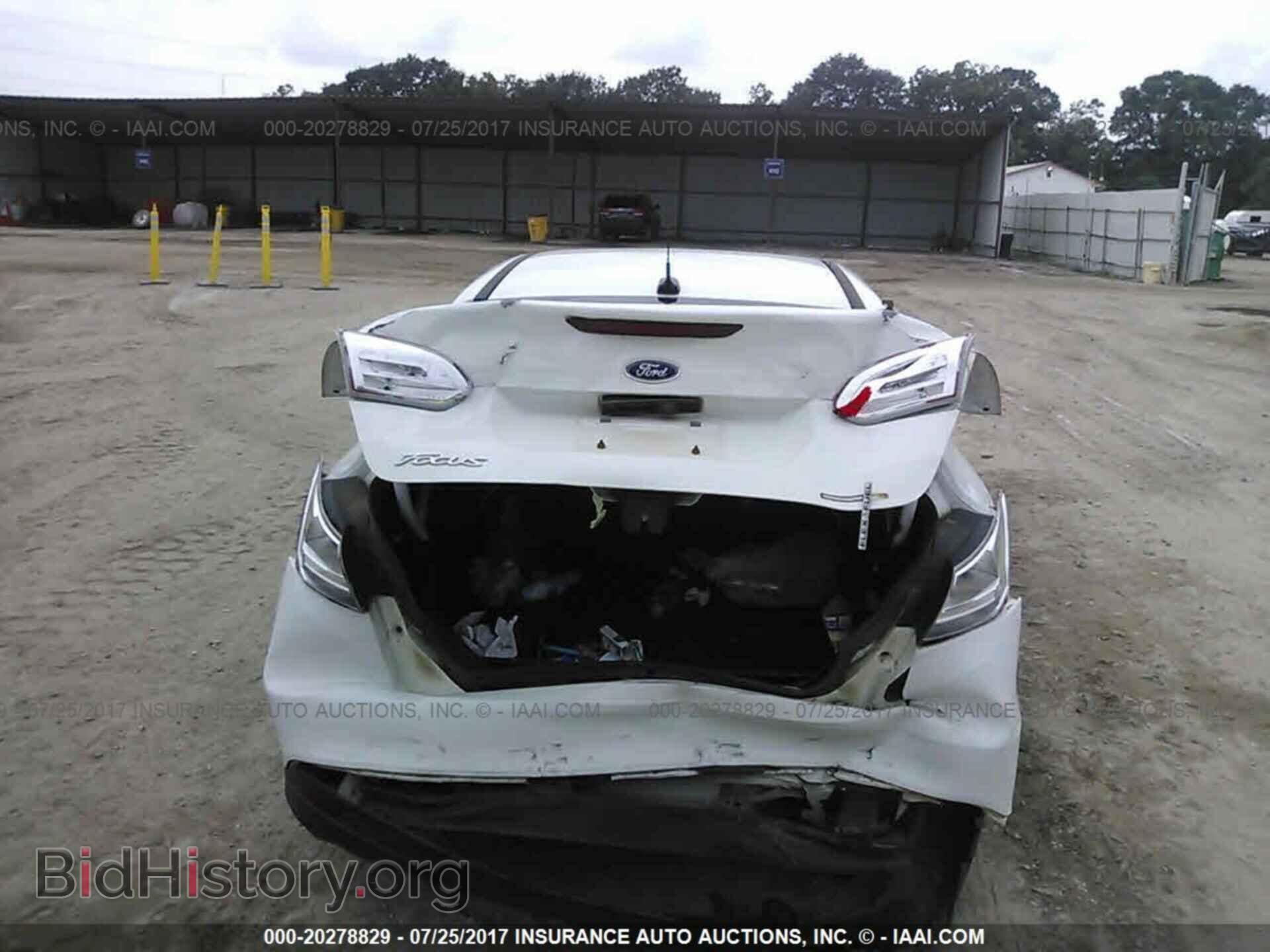 2015 Ford Focus - VIN: 1FADP3E29FL218847 - Photo 6