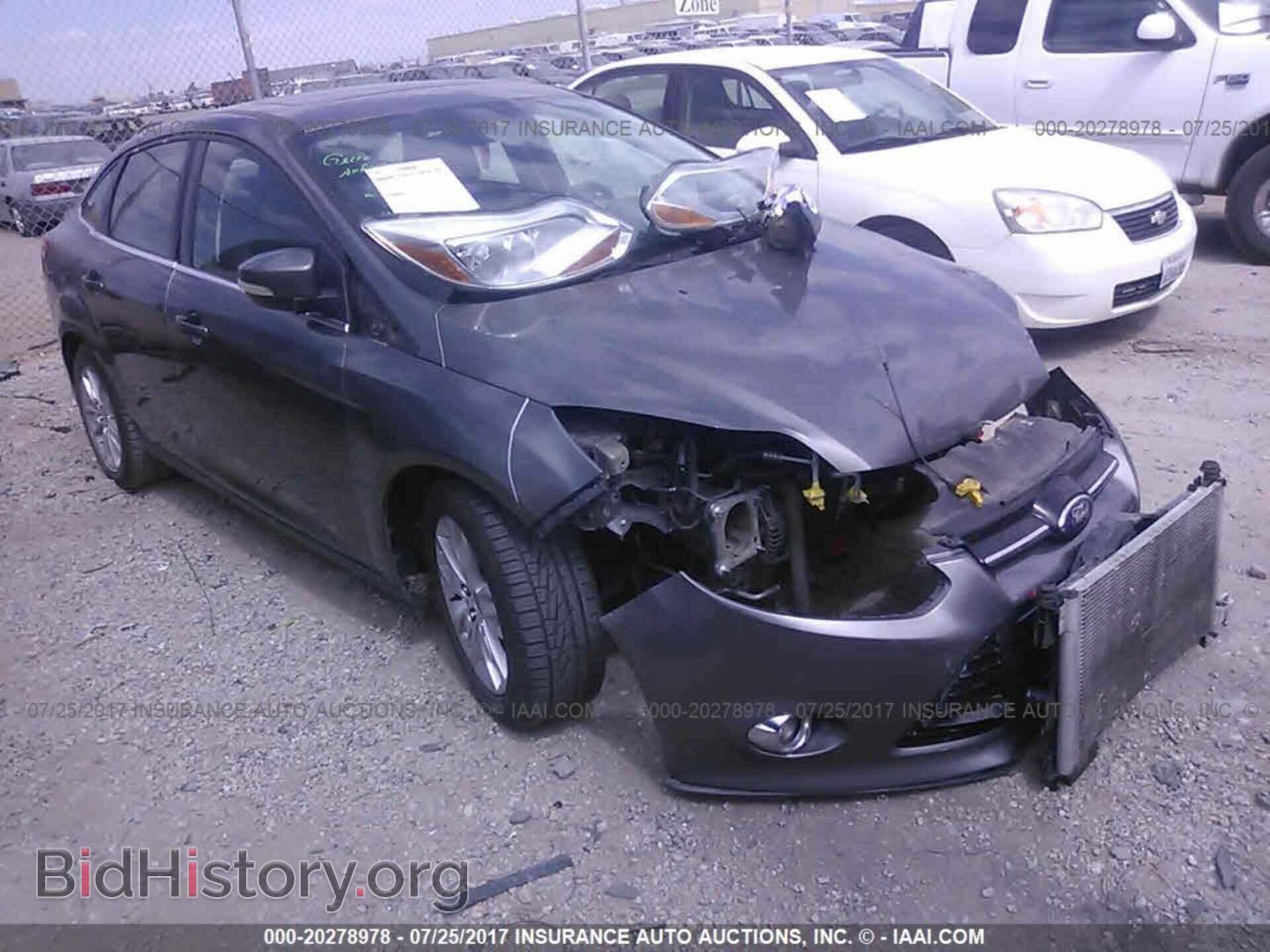 Photo 1FAHP3H29CL393785 - Ford Focus 2012