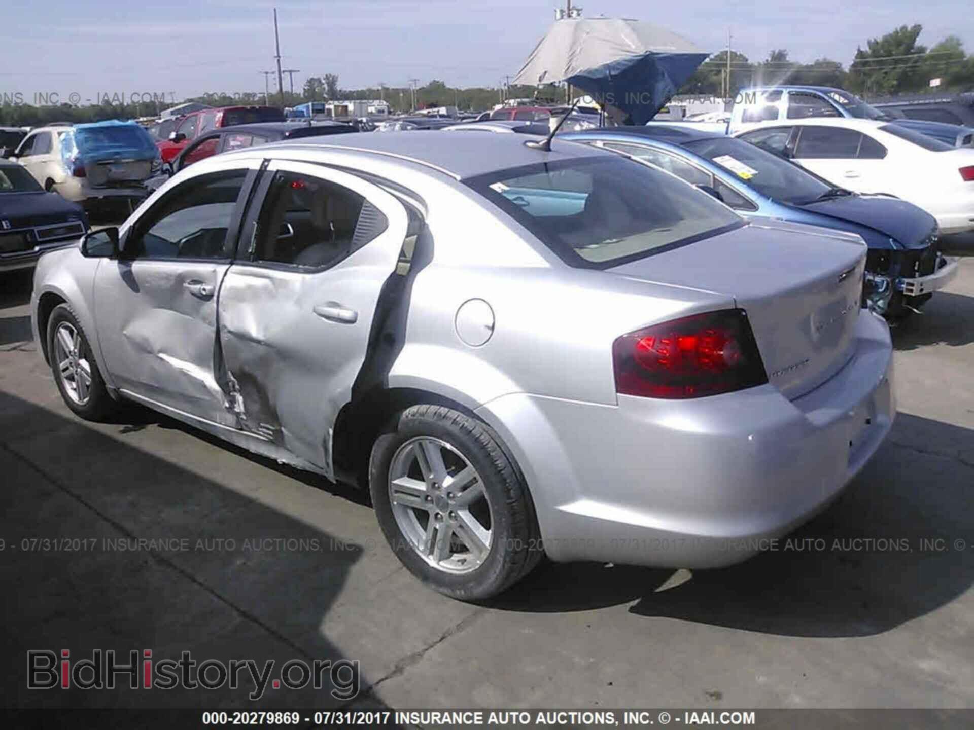 2011 Dodge Avenger - VIN: 1B3BD1FB6BN577165 - Фото 3