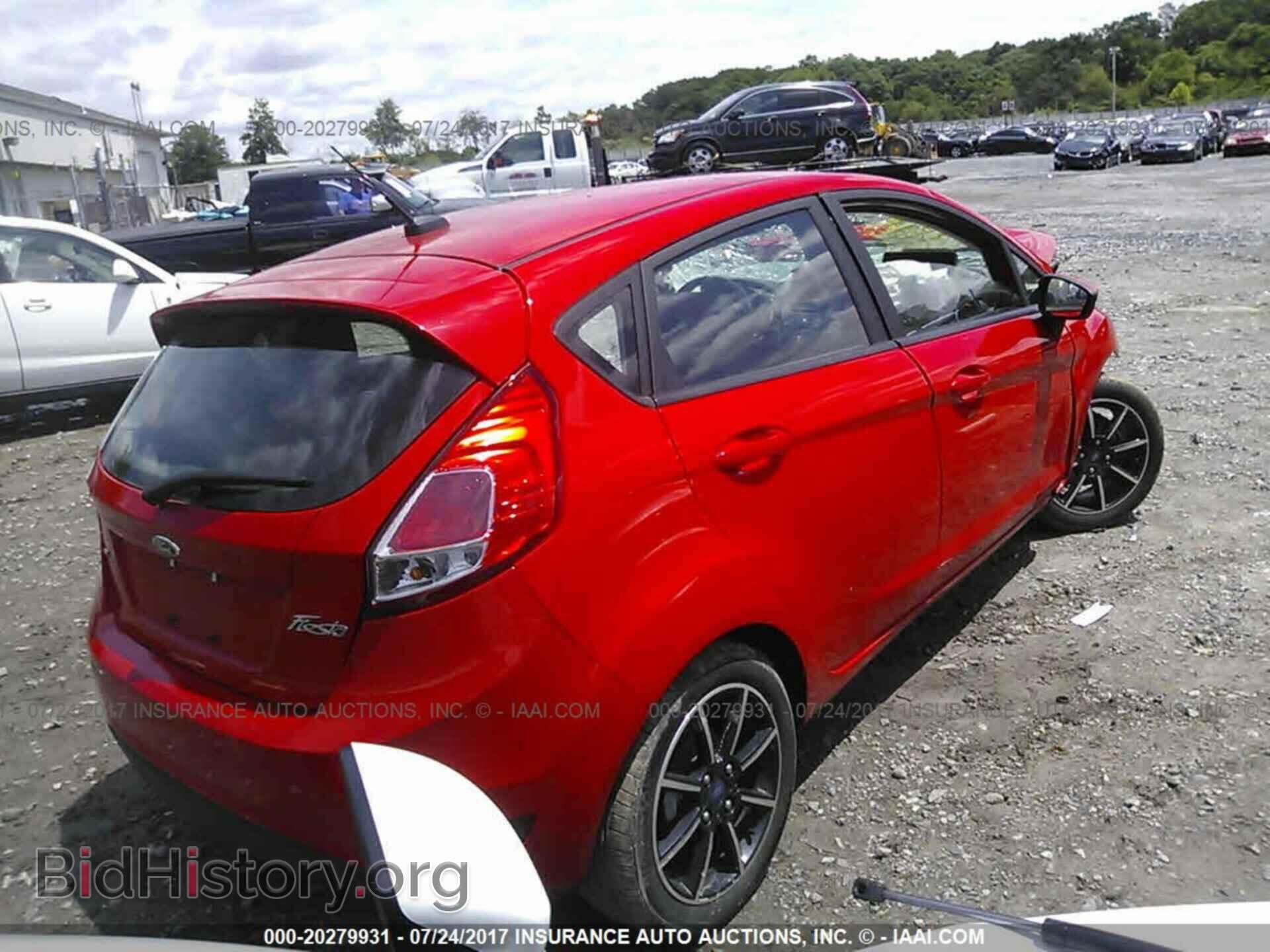 2015 Ford Fiesta - VIN: 3FADP4EJ2FM170958 - Фото 4
