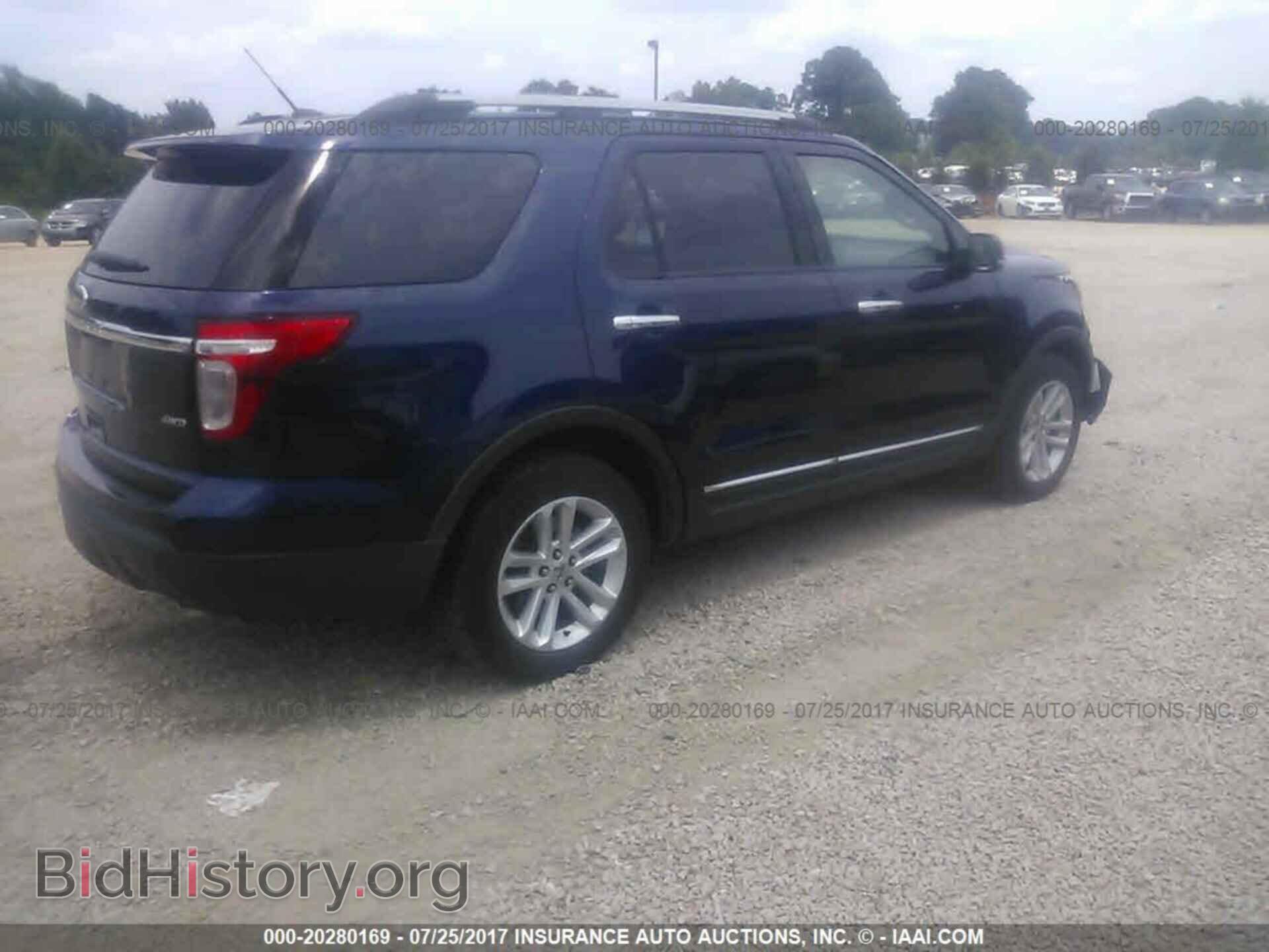 2011 Ford Explorer - VIN: 1FMHK8D87BGA86215 - Фото 4