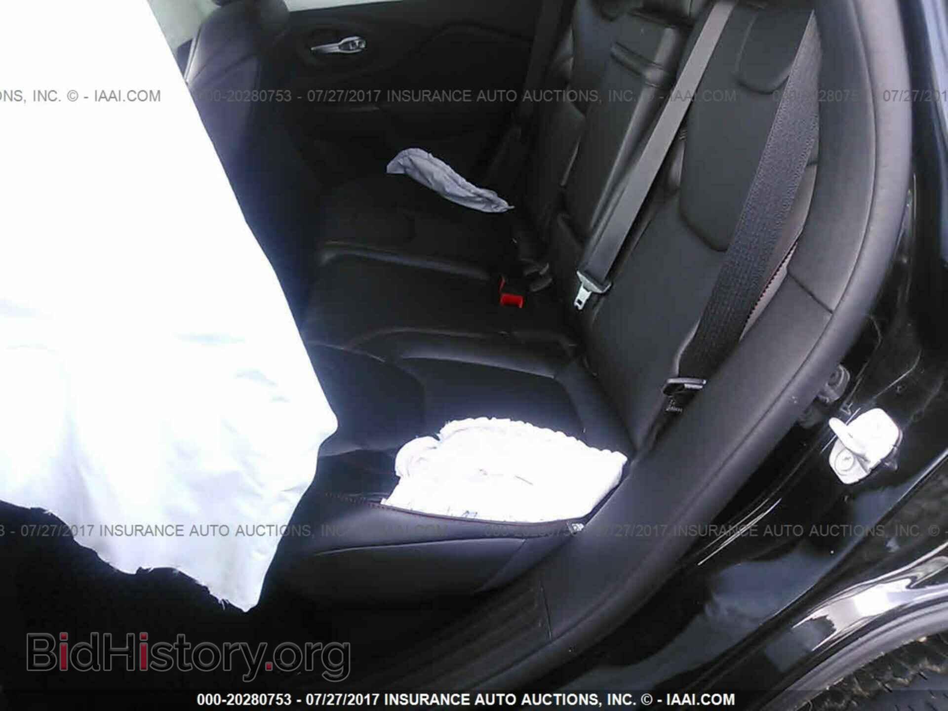 2014 Jeep Cherokee - VIN: 1C4PJMBS9EW240119 - Фото 8