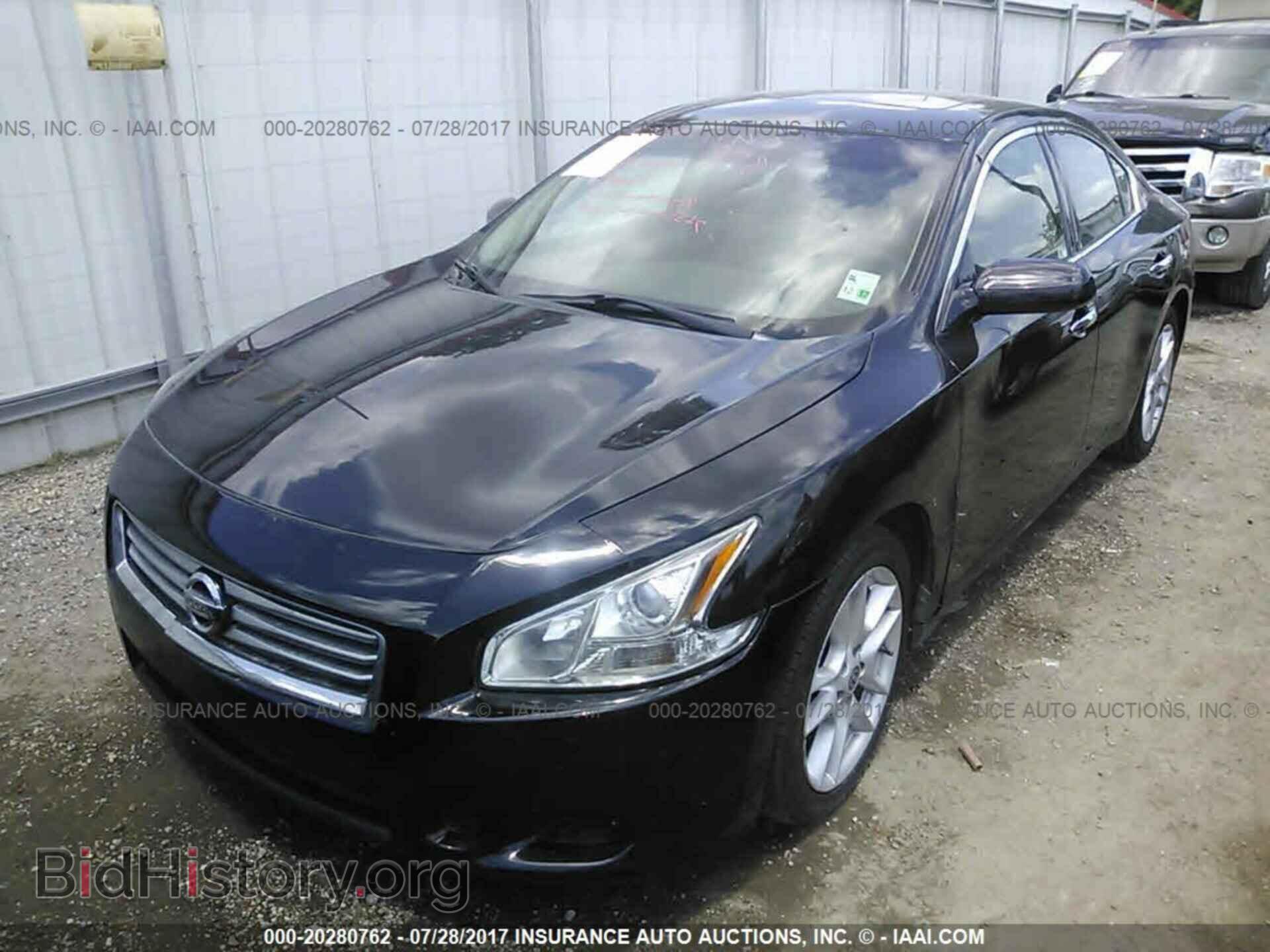 2014 Nissan Maxima - VIN: 1N4AA5AP2EC492164 - Фото 2