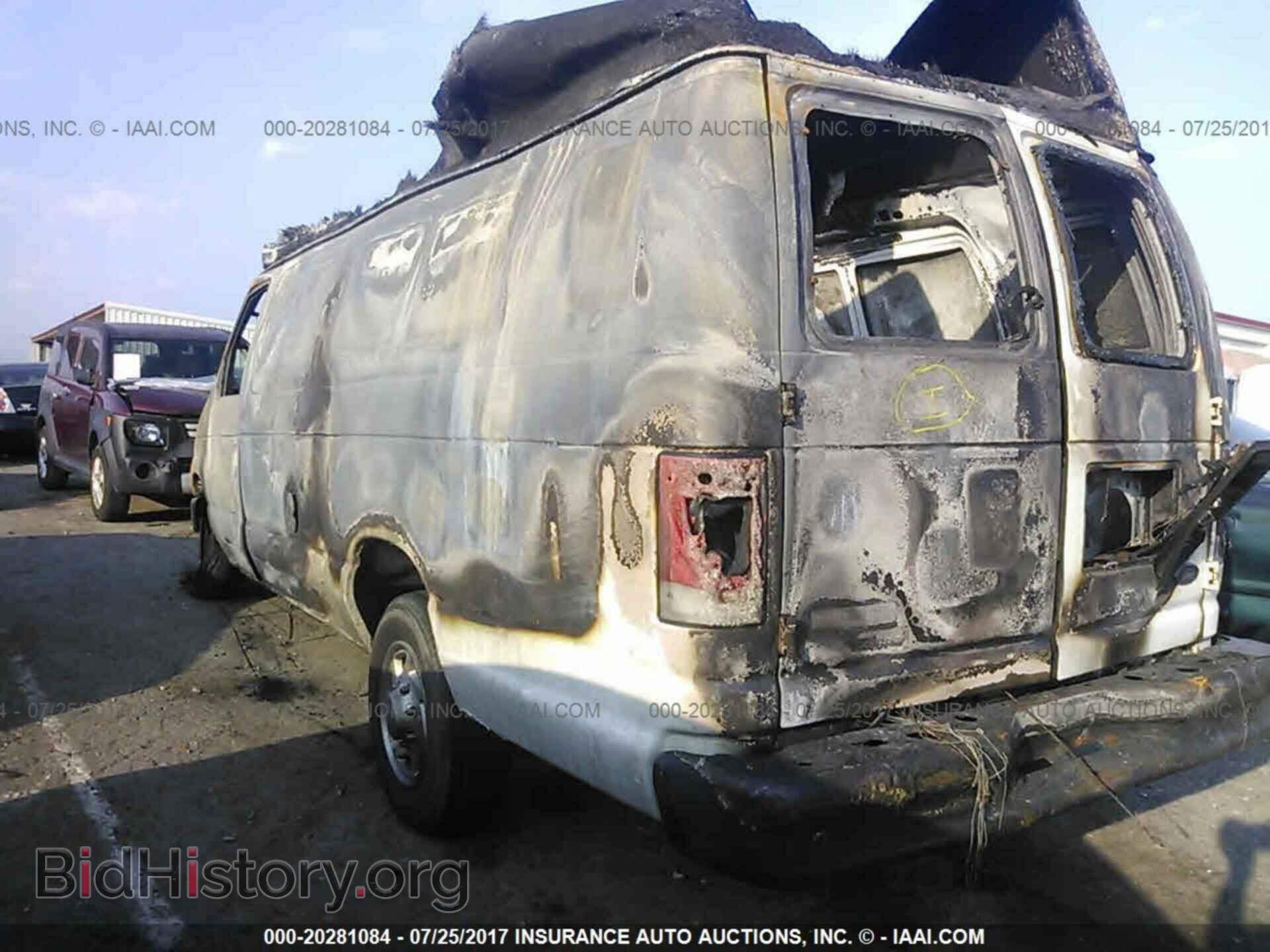 2011 Ford Econoline - VIN: 1FTNS1EW9BDB19342 - Photo 3