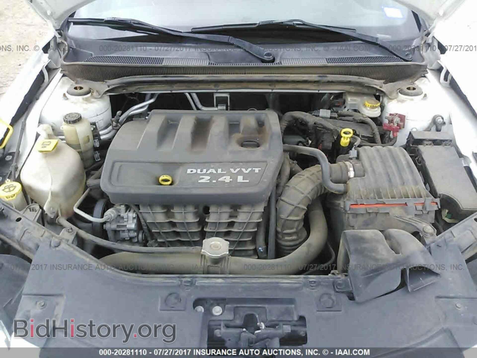 2012 Chrysler 200 - VIN: 1C3CCBAB7CN113682 - Фото 10