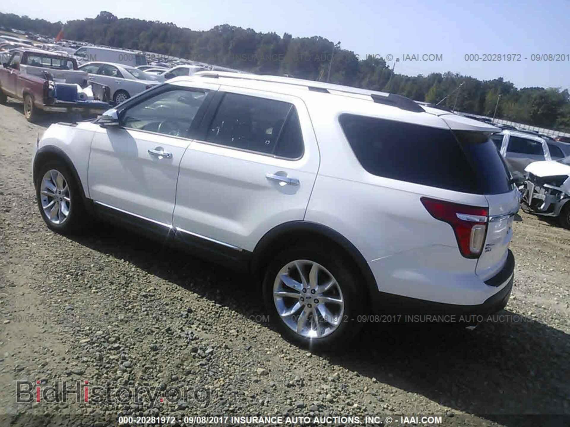 2014 Ford Explorer - VIN: 1FM5K7D82EGA84910 - Фото 3