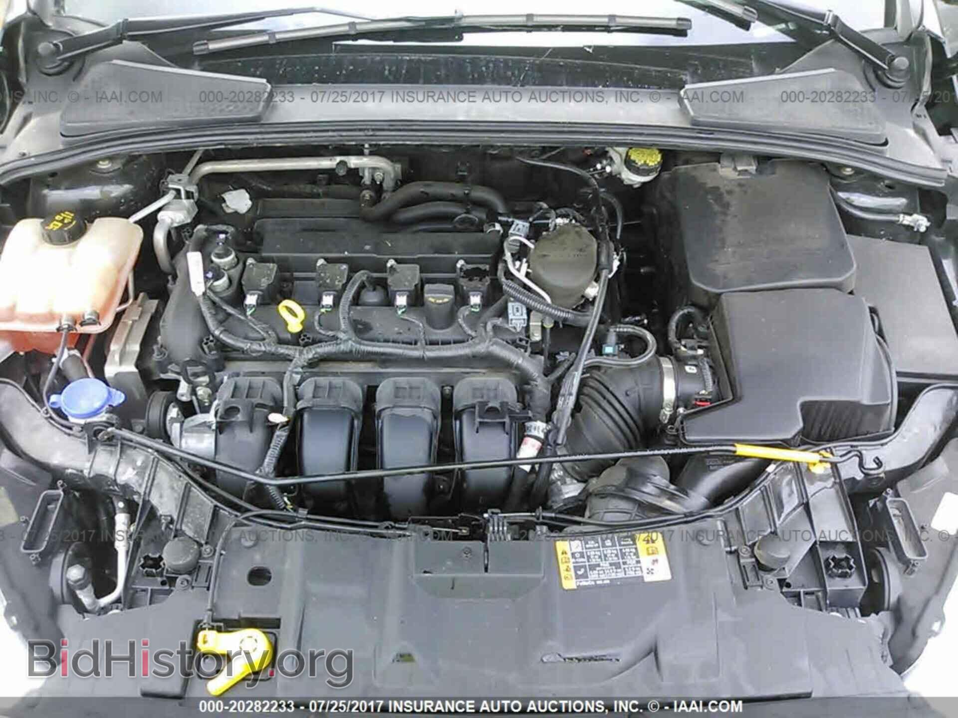 2015 Ford Focus - VIN: 1FADP3E22FL219208 - Photo 10