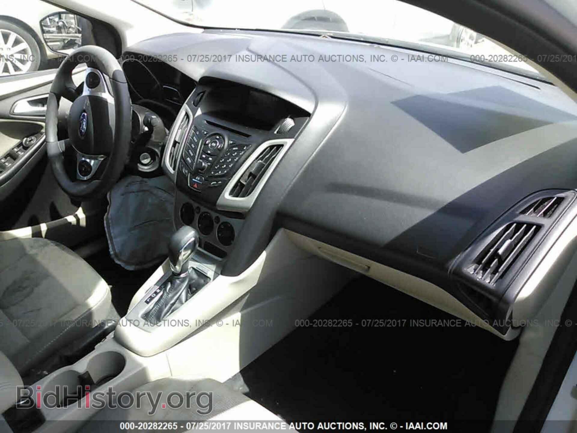 2013 Ford Focus - VIN: 1FADP3F23DL174811 - Photo 5